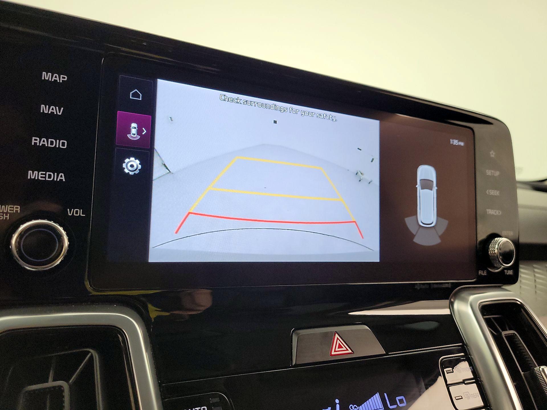 Thumbnail: 2023 Kia Sorento - 15