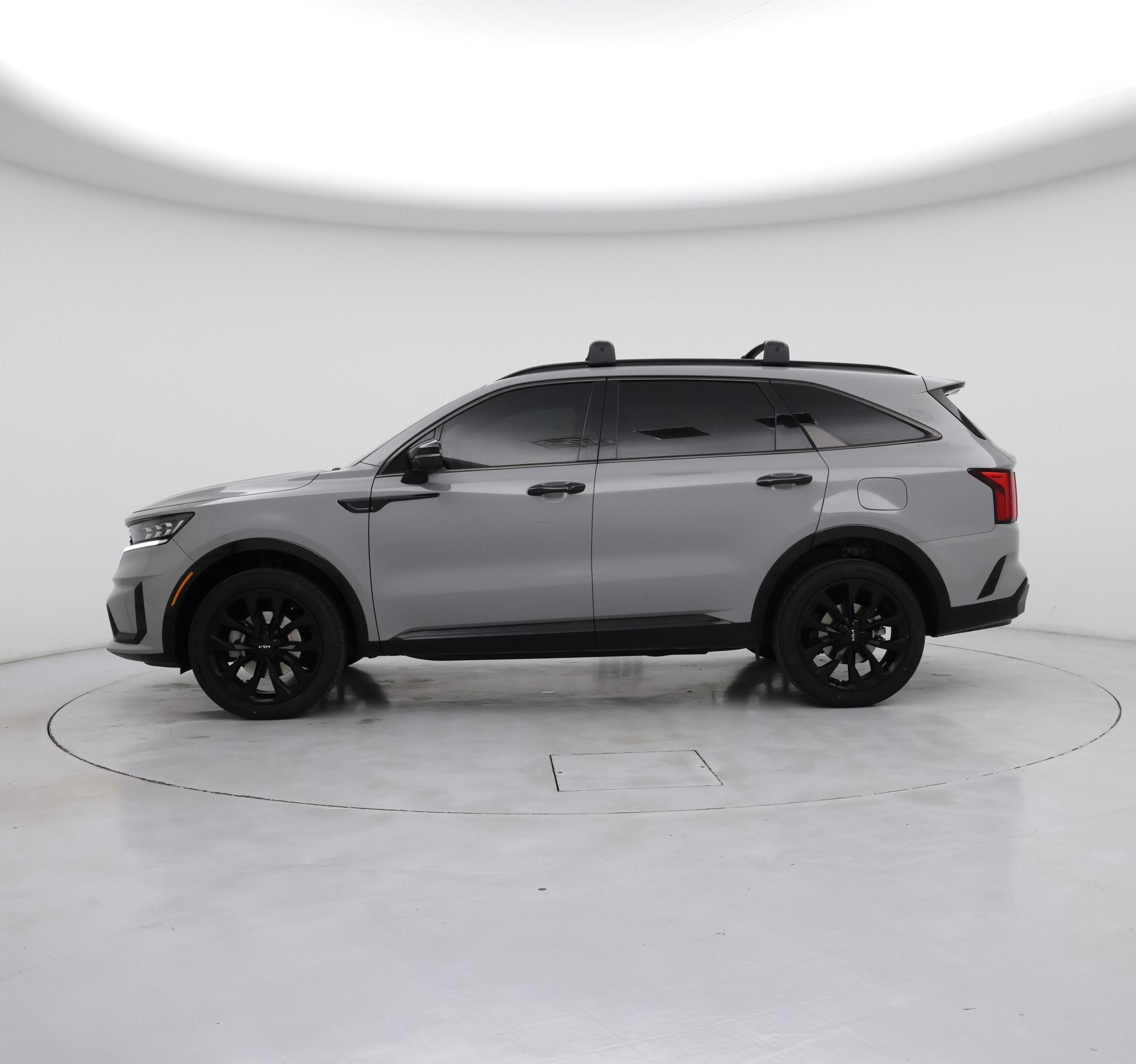 Thumbnail: 2023 Kia Sorento - 3
