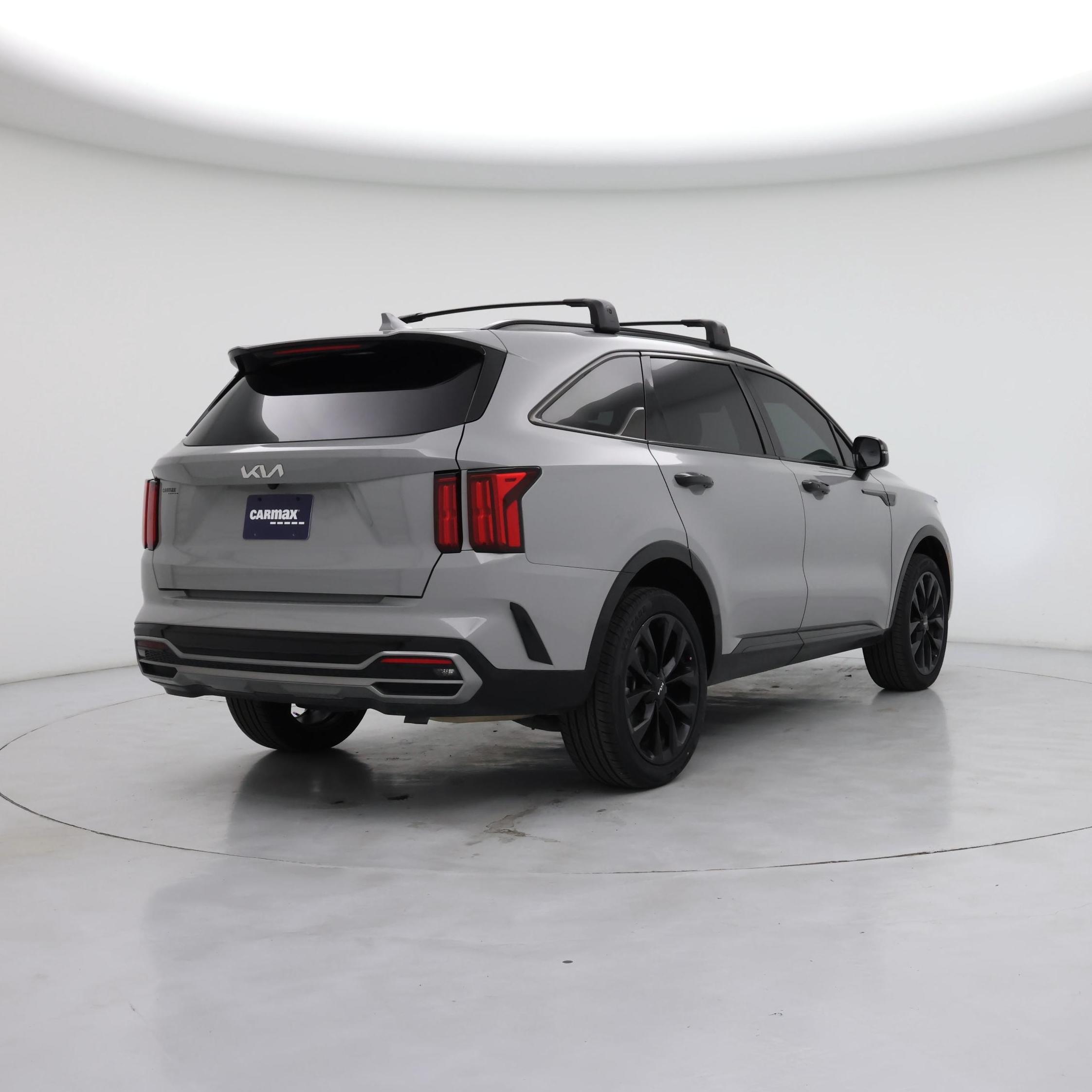 Thumbnail: 2023 Kia Sorento - 8