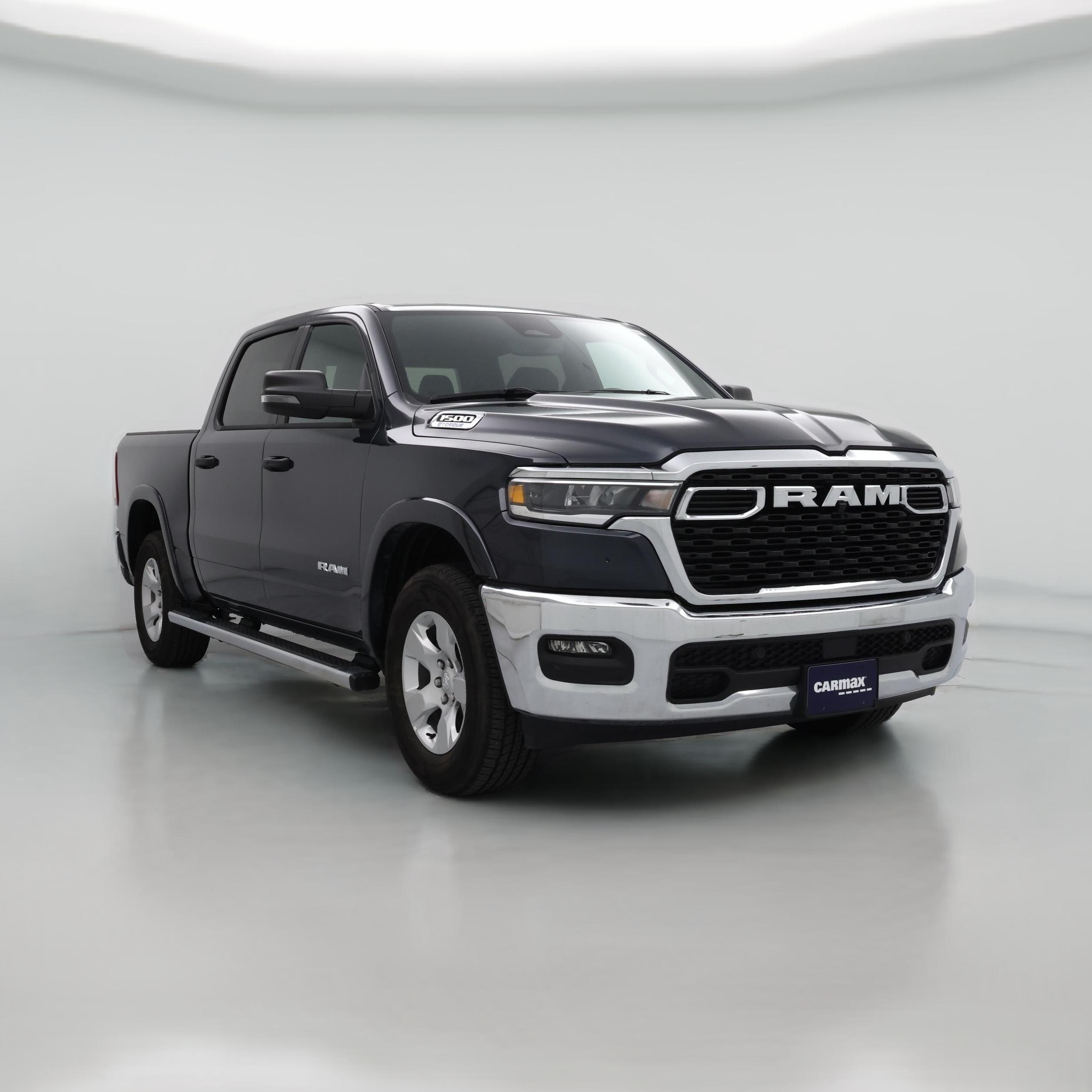 Thumbnail: 2025 RAM 1500 - 1