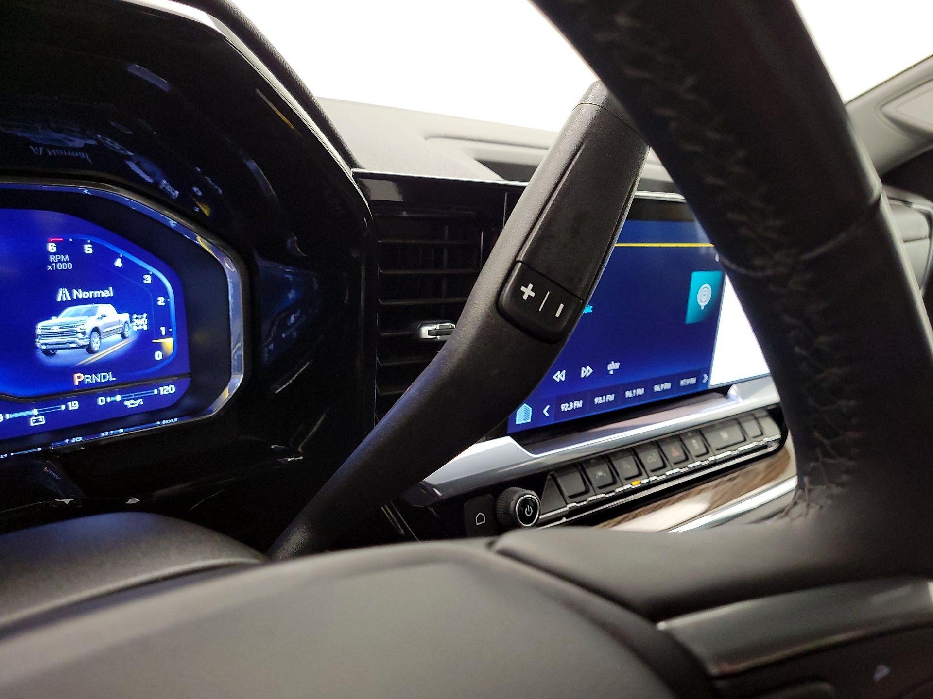 Thumbnail: 2024 Chevrolet Silverado 1500 - 17