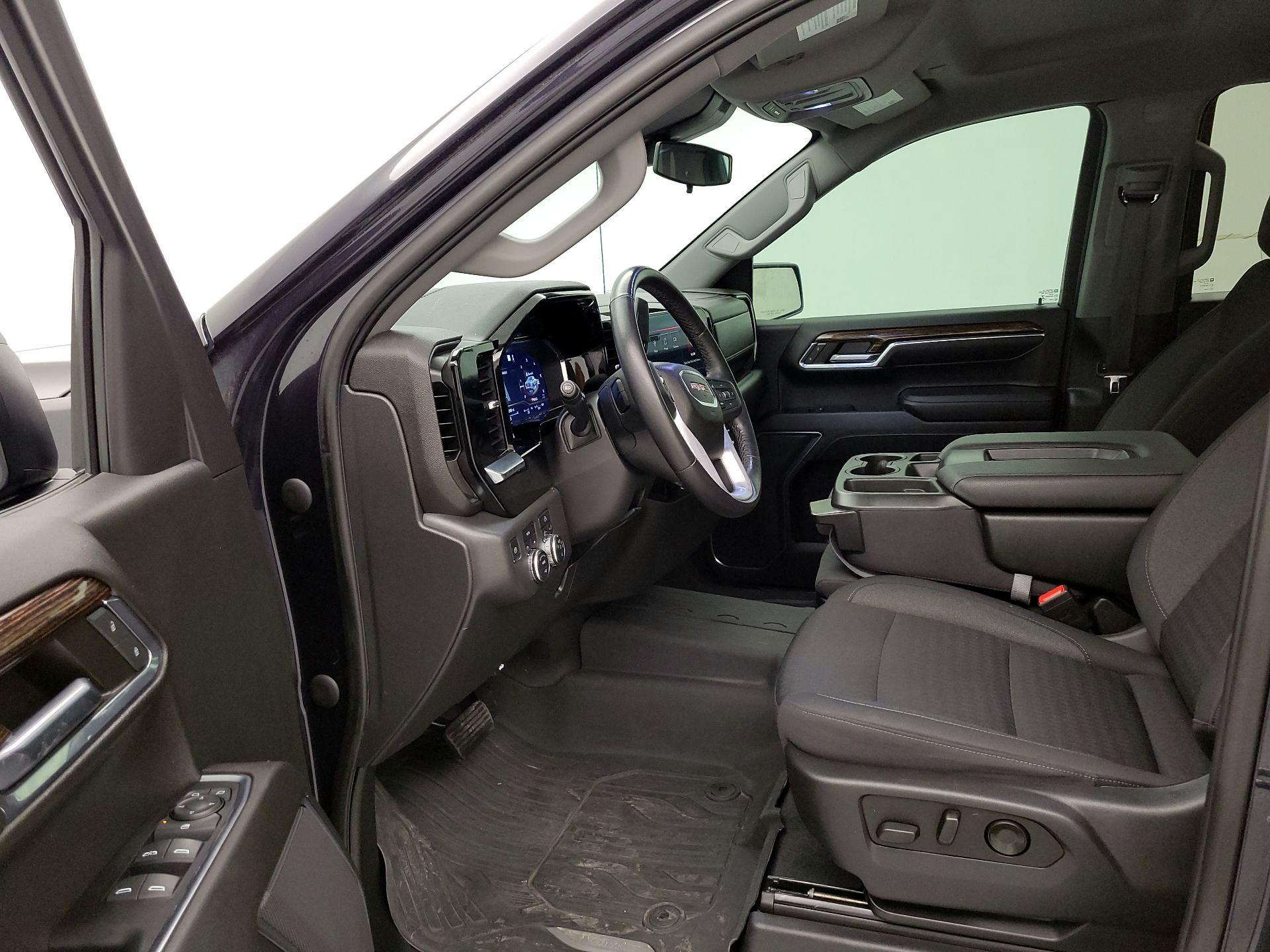 Thumbnail: 2022 GMC Sierra 1500 - 11