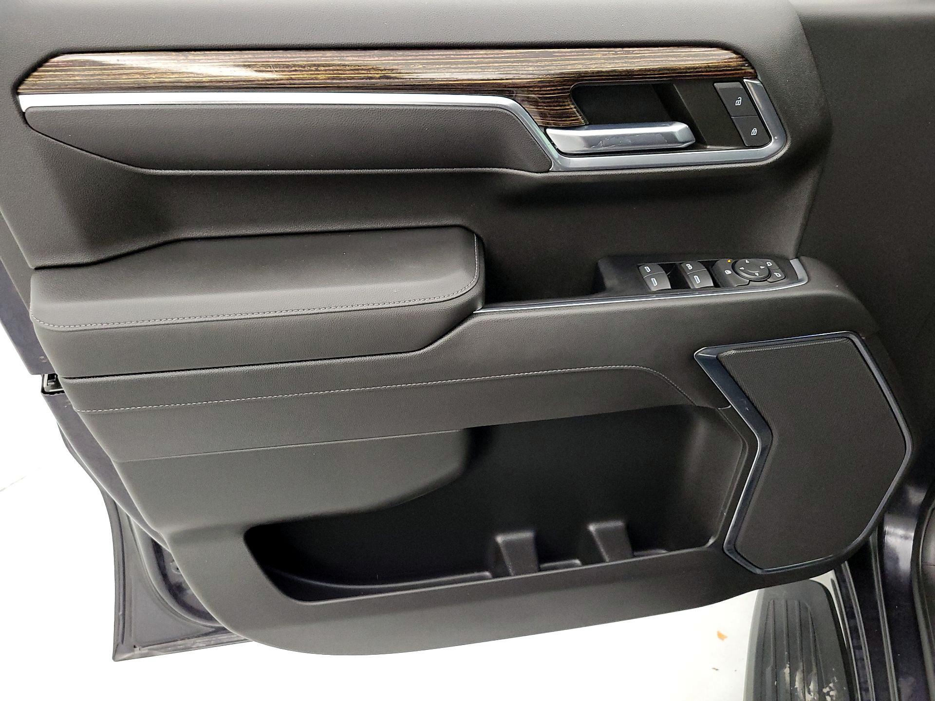 Thumbnail: 2022 GMC Sierra 1500 - 12