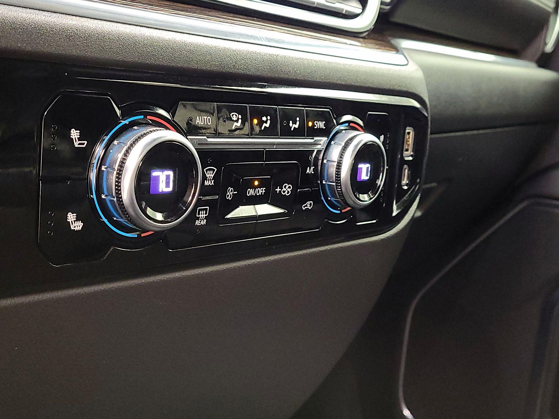 Thumbnail: 2022 GMC Sierra 1500 - 16