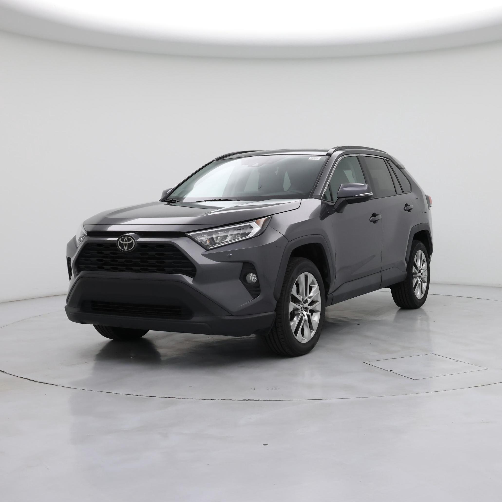 Thumbnail: 2021 Toyota RAV4 - 4