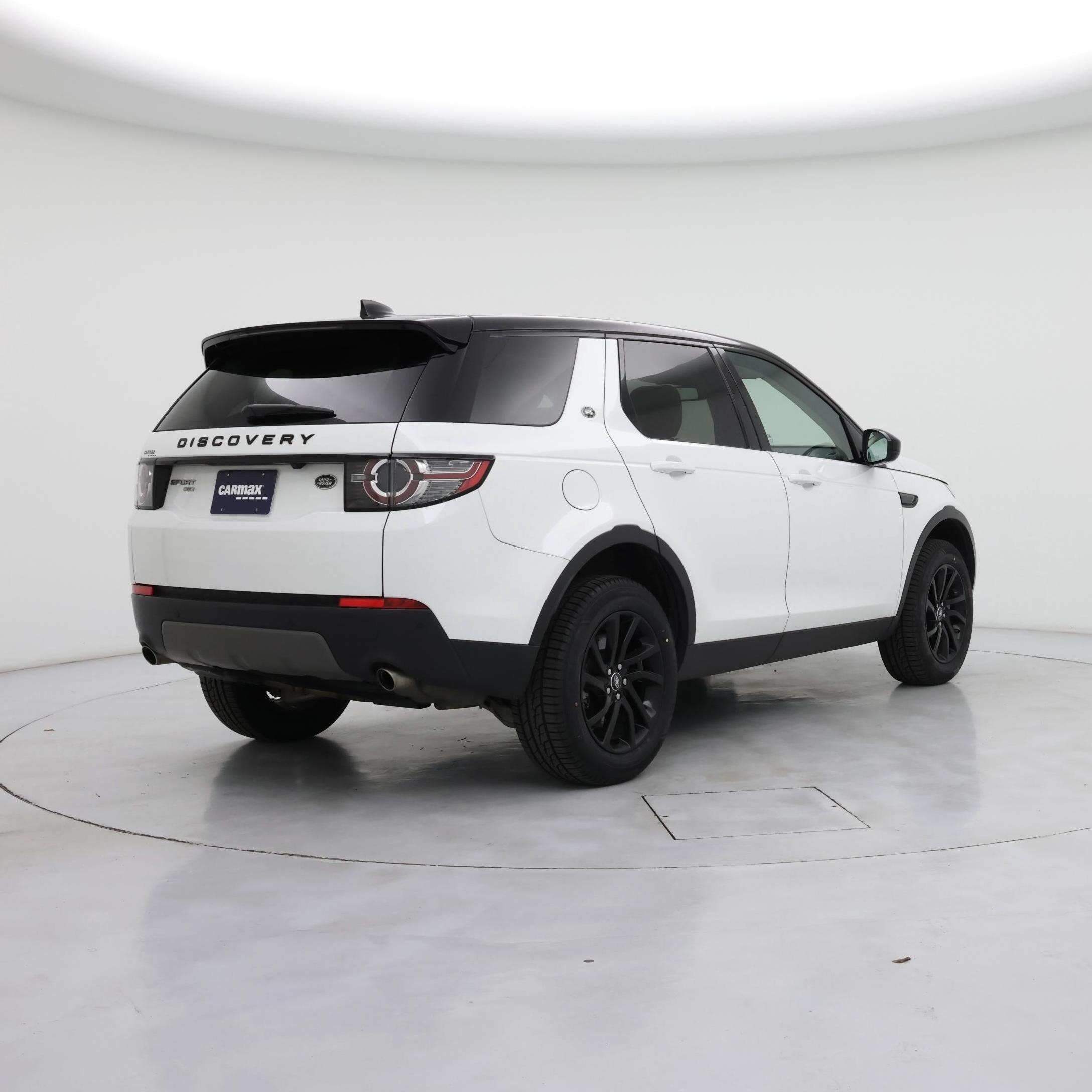 Thumbnail: 2019 Land Rover Discovery Sport - 8