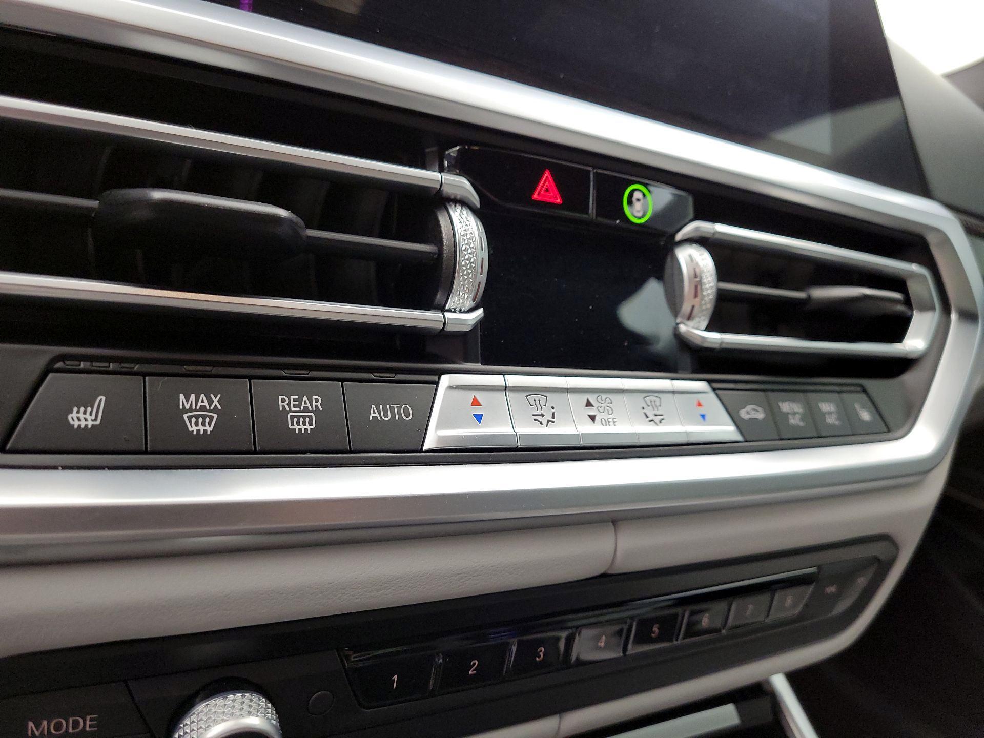 Thumbnail: 2021 BMW M3 - 17