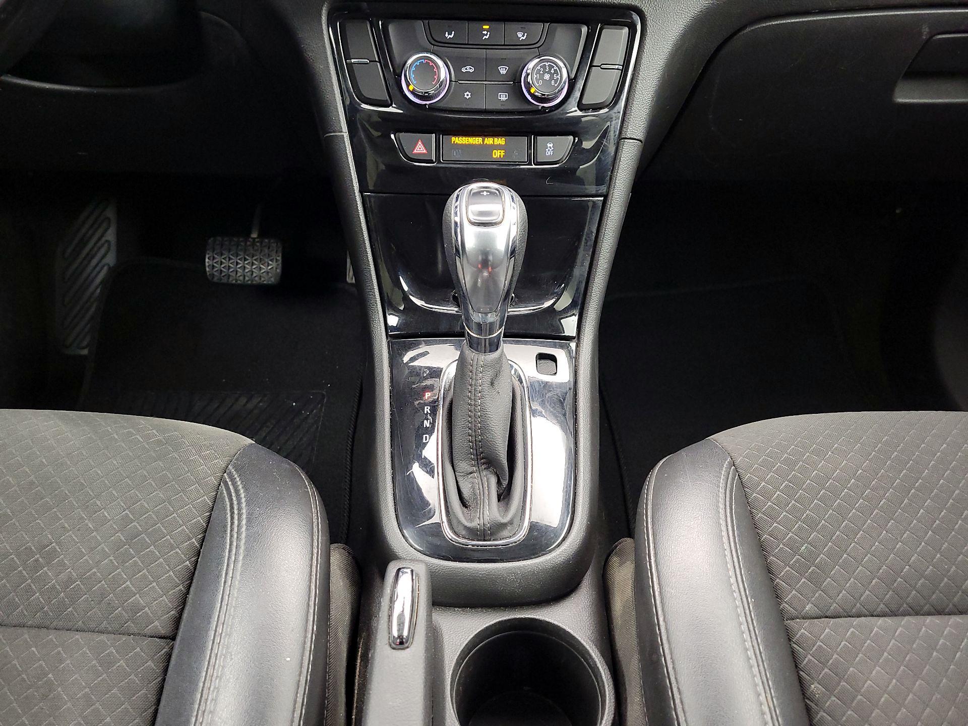 Thumbnail: 2019 Buick Encore - 17