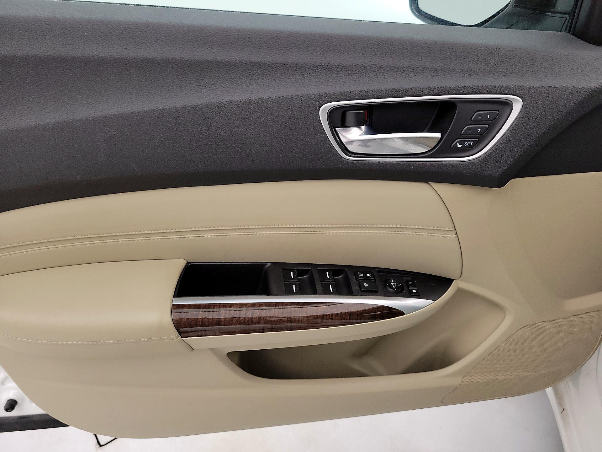 Thumbnail: 2020 Acura TLX - 12