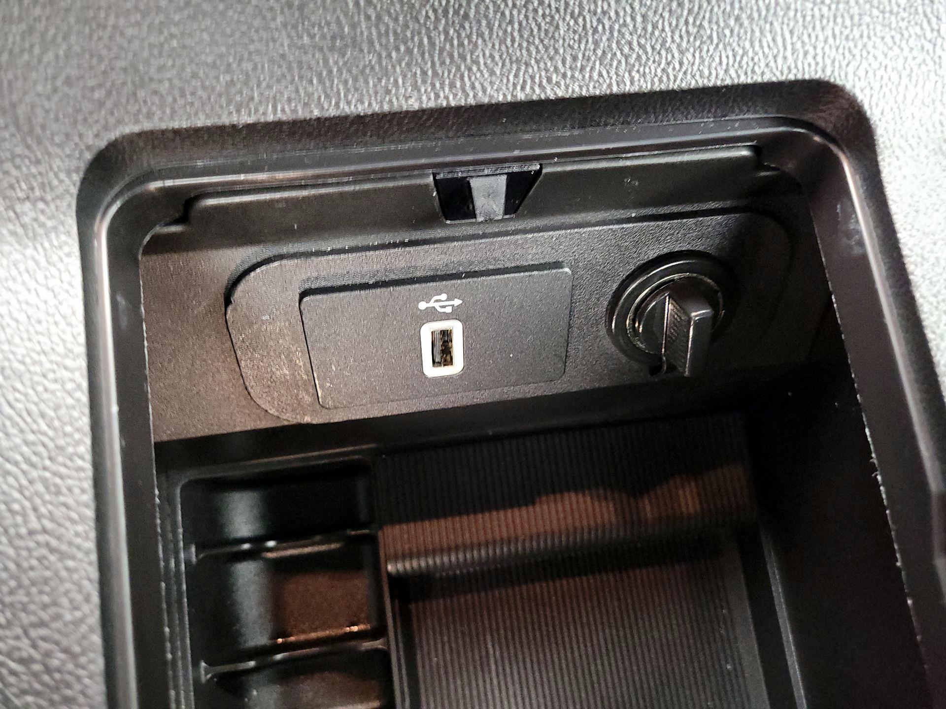 Thumbnail: 2019 Ford Mustang - 18