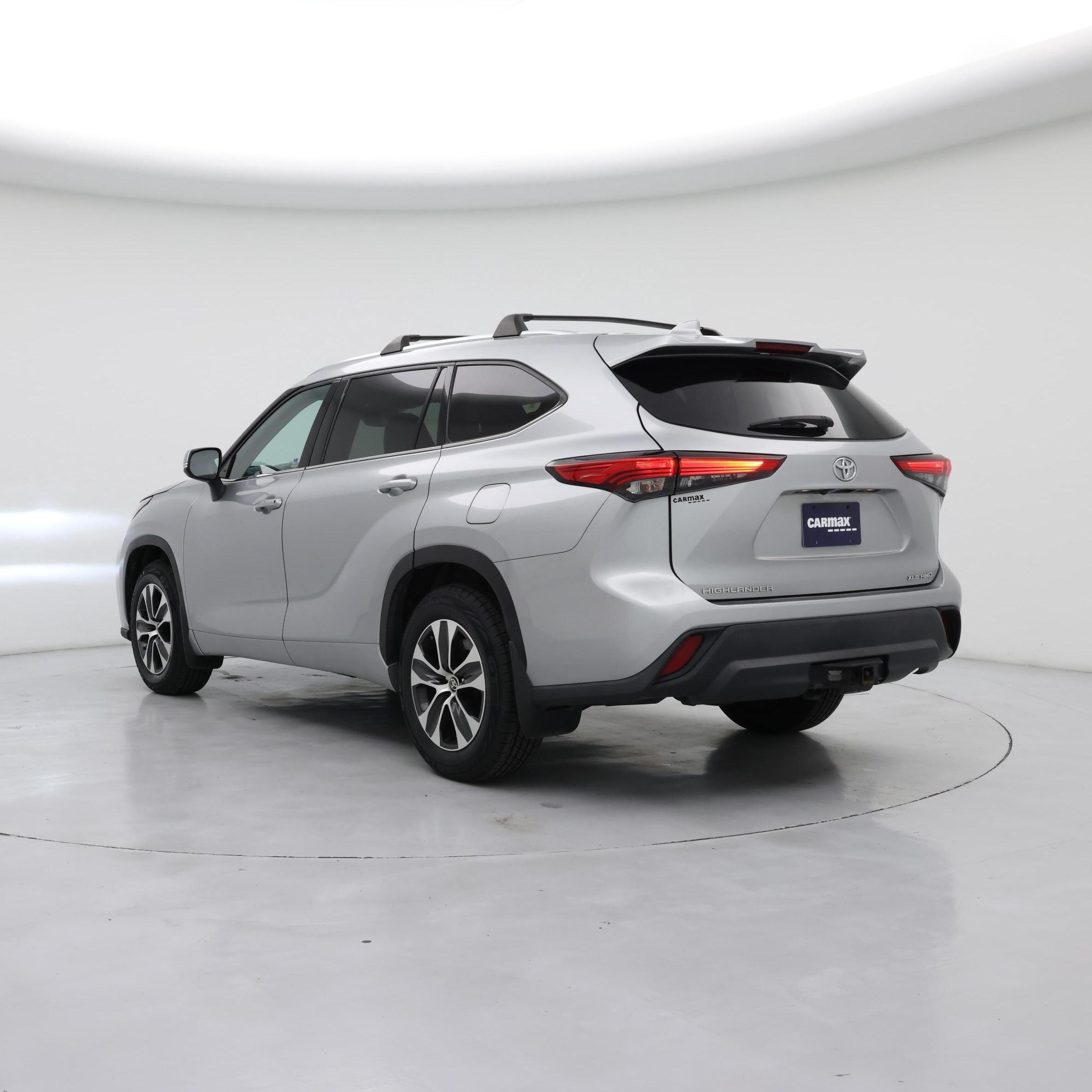 Thumbnail: 2020 Toyota Highlander - 2