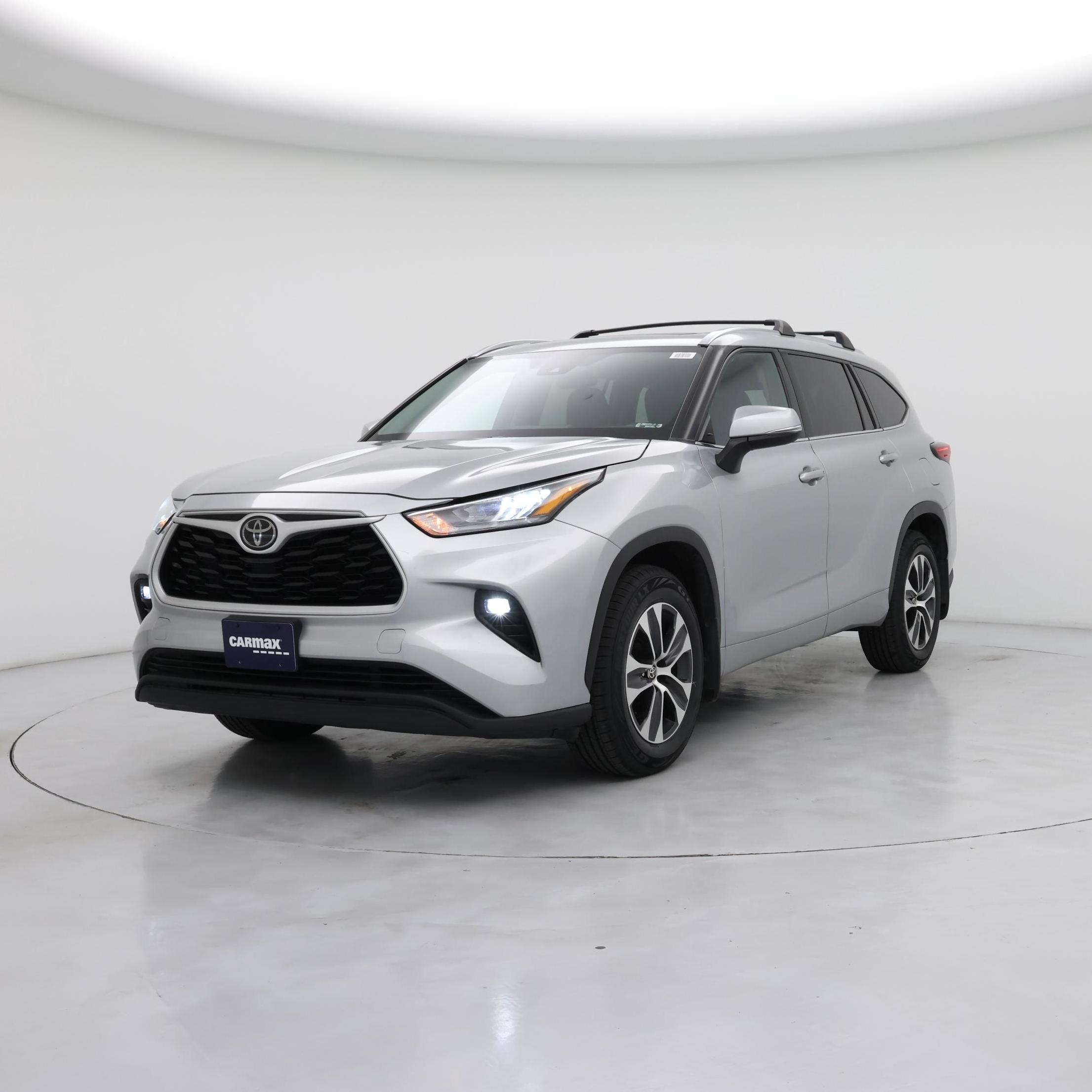 Thumbnail: 2020 Toyota Highlander - 4