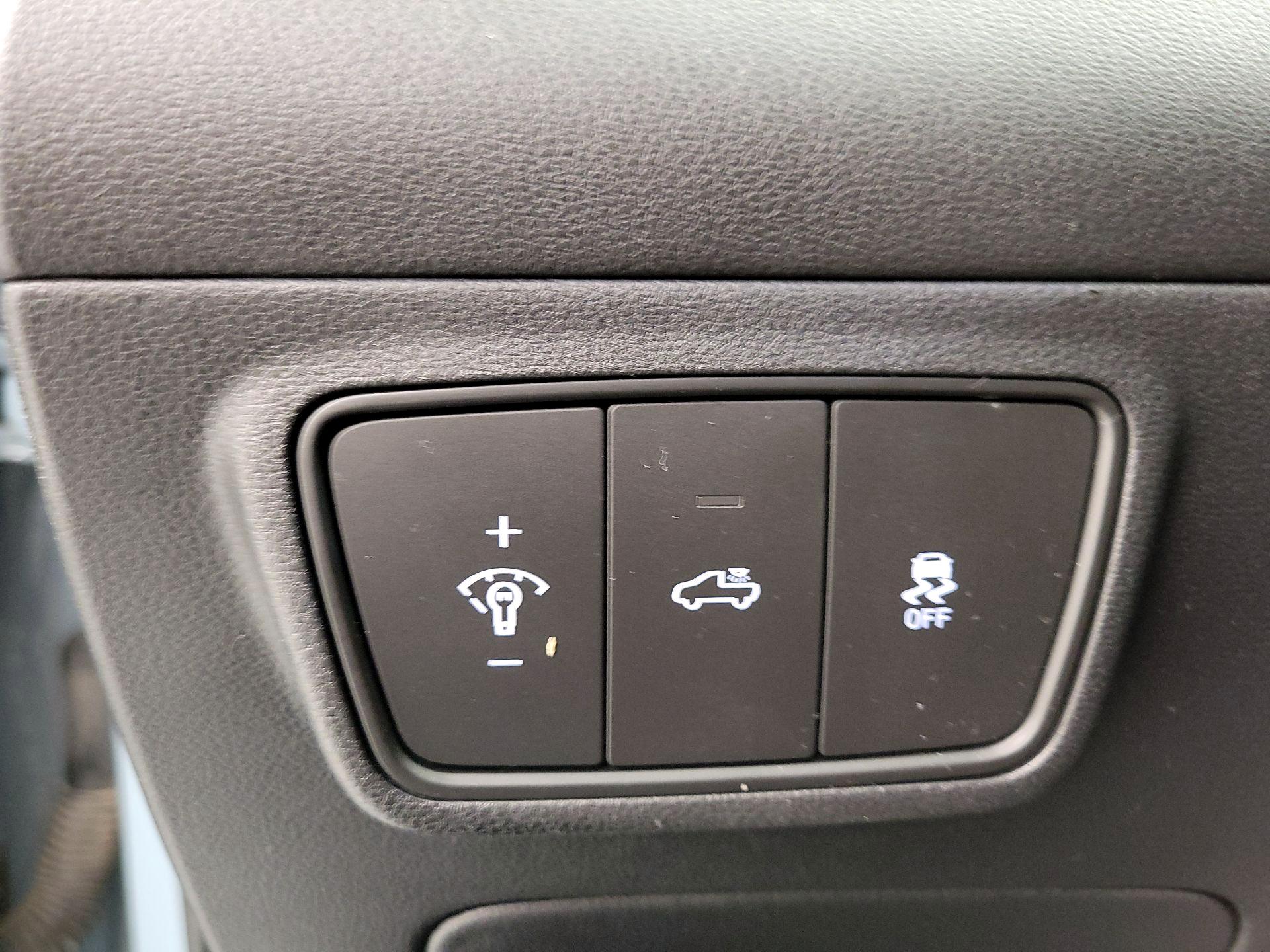 Thumbnail: 2022 Hyundai Santa Cruz - 13