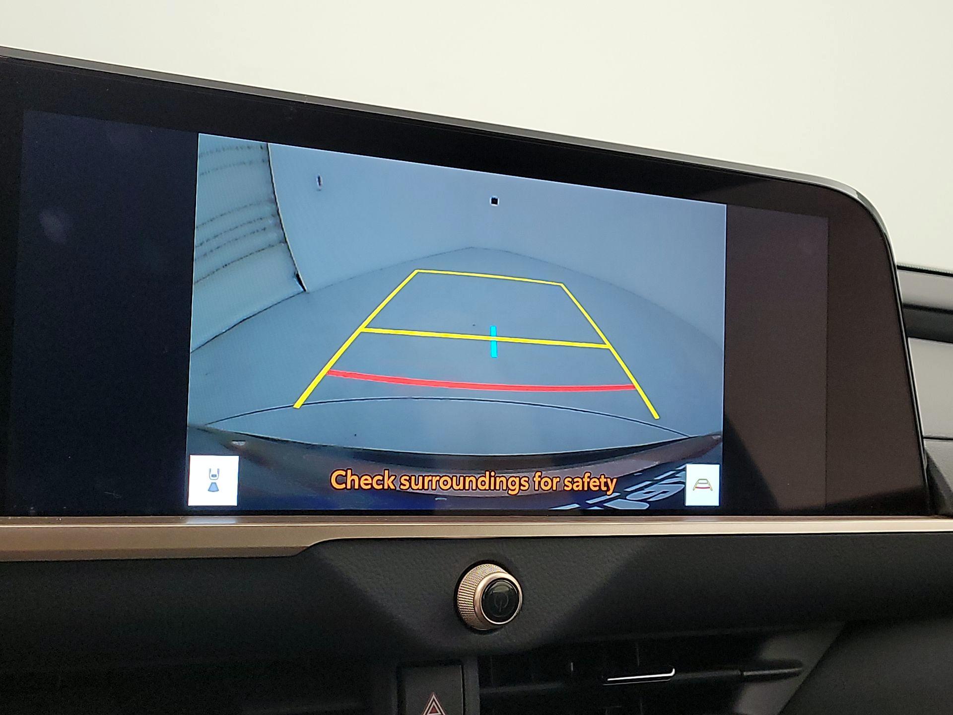 Thumbnail: 2025 Toyota Crown Signia - 14