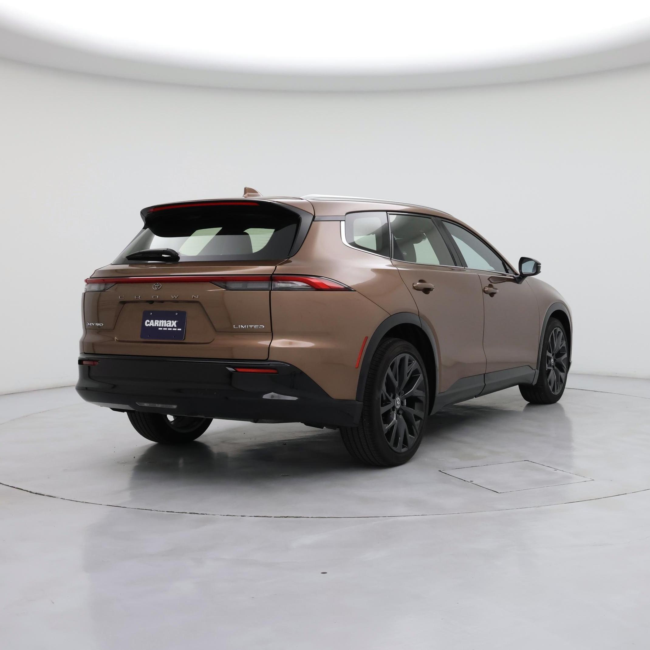 Thumbnail: 2025 Toyota Crown Signia - 8