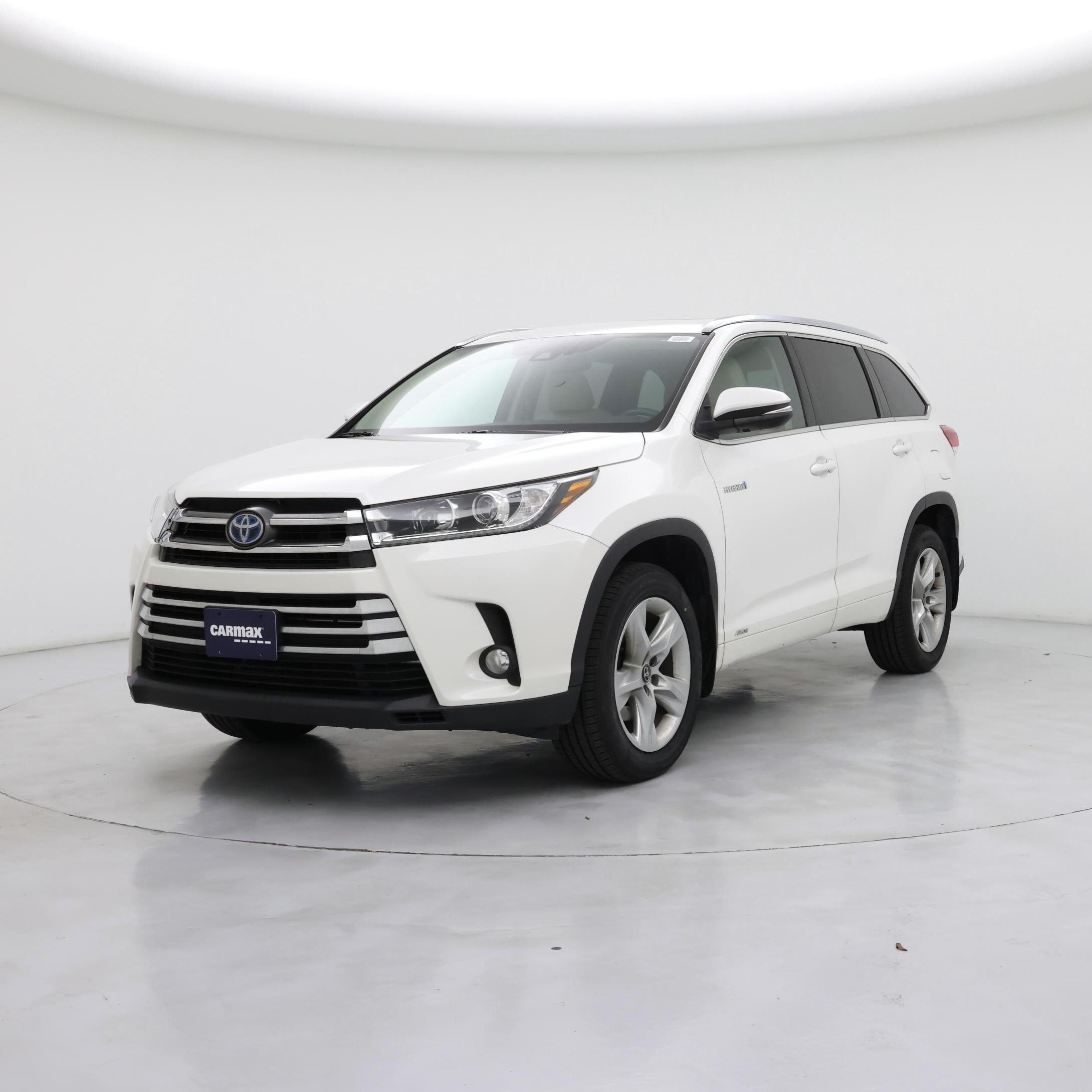 Thumbnail: 2017 Toyota Highlander - 4