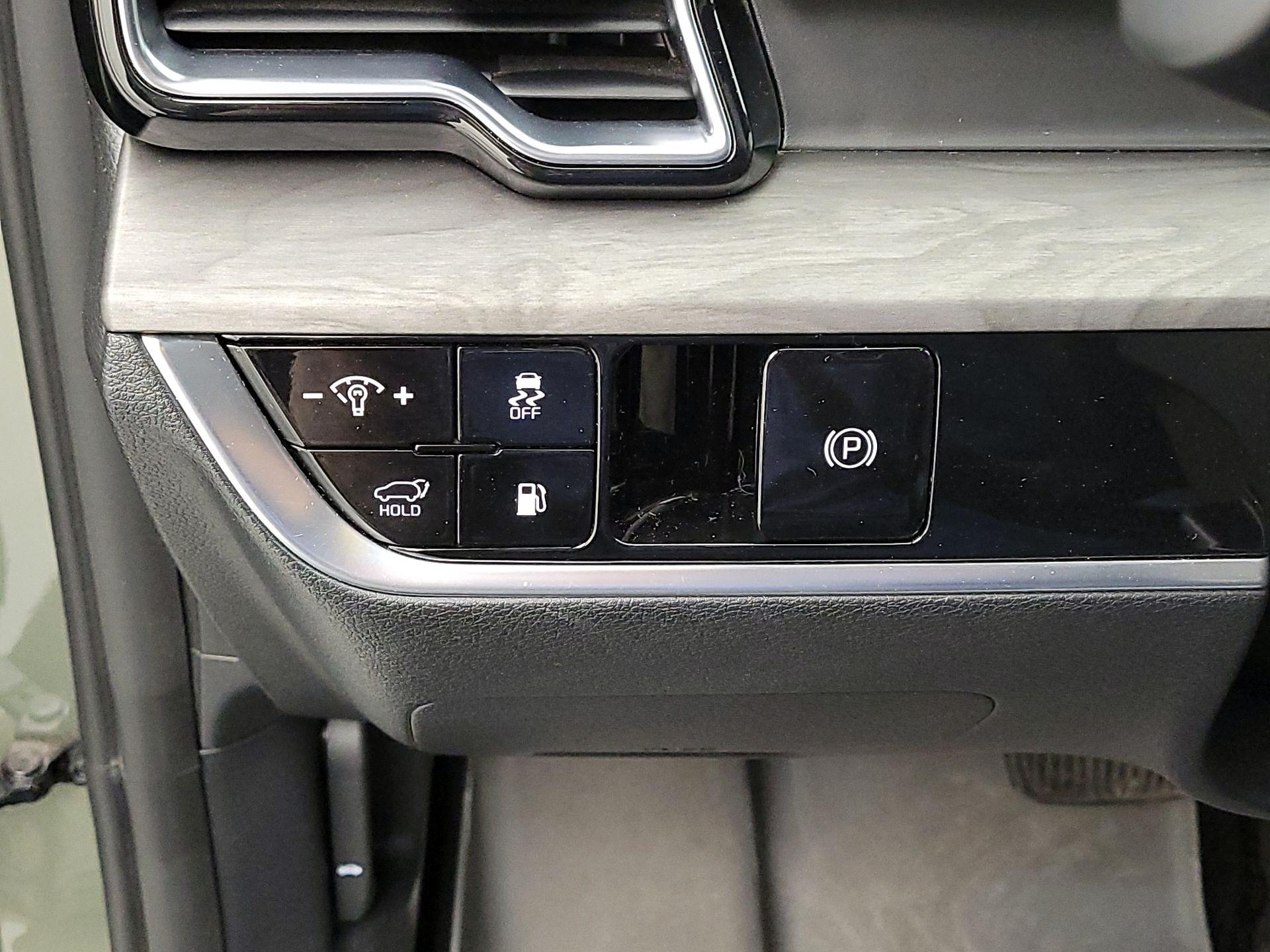 Thumbnail: 2024 Kia Sportage - 13