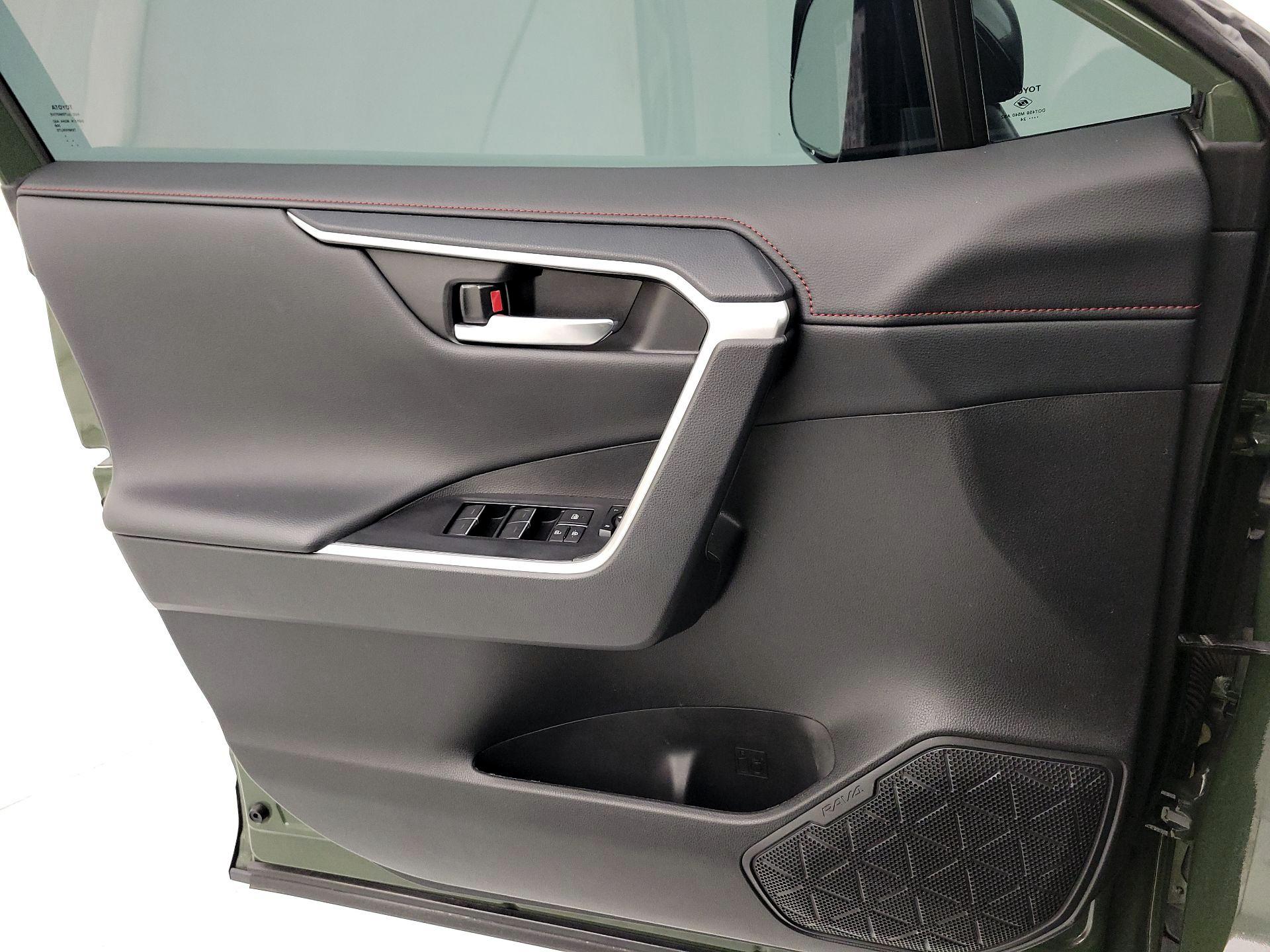 Thumbnail: 2024 Toyota RAV4 - 12