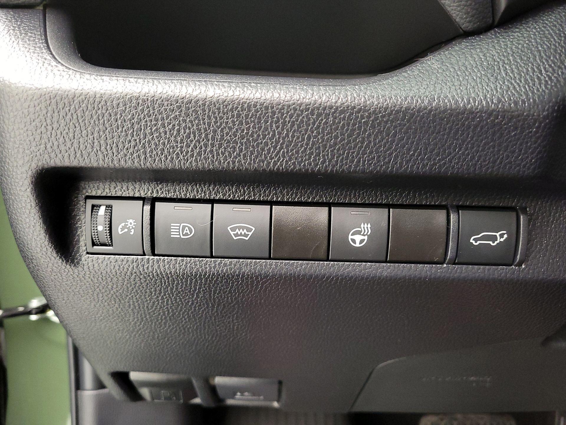 Thumbnail: 2024 Toyota RAV4 - 13