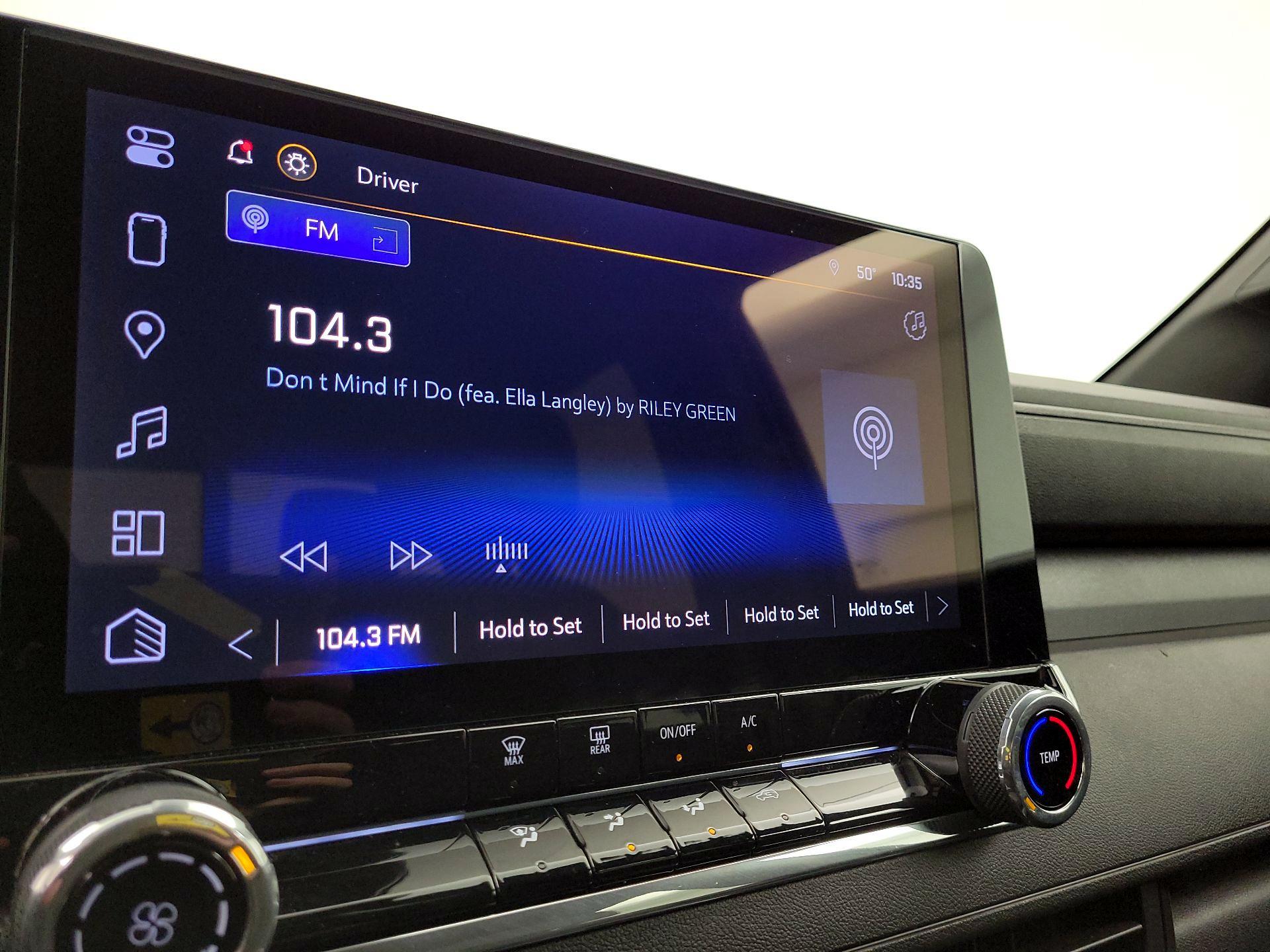 Thumbnail: 2024 Chevrolet Colorado - 15