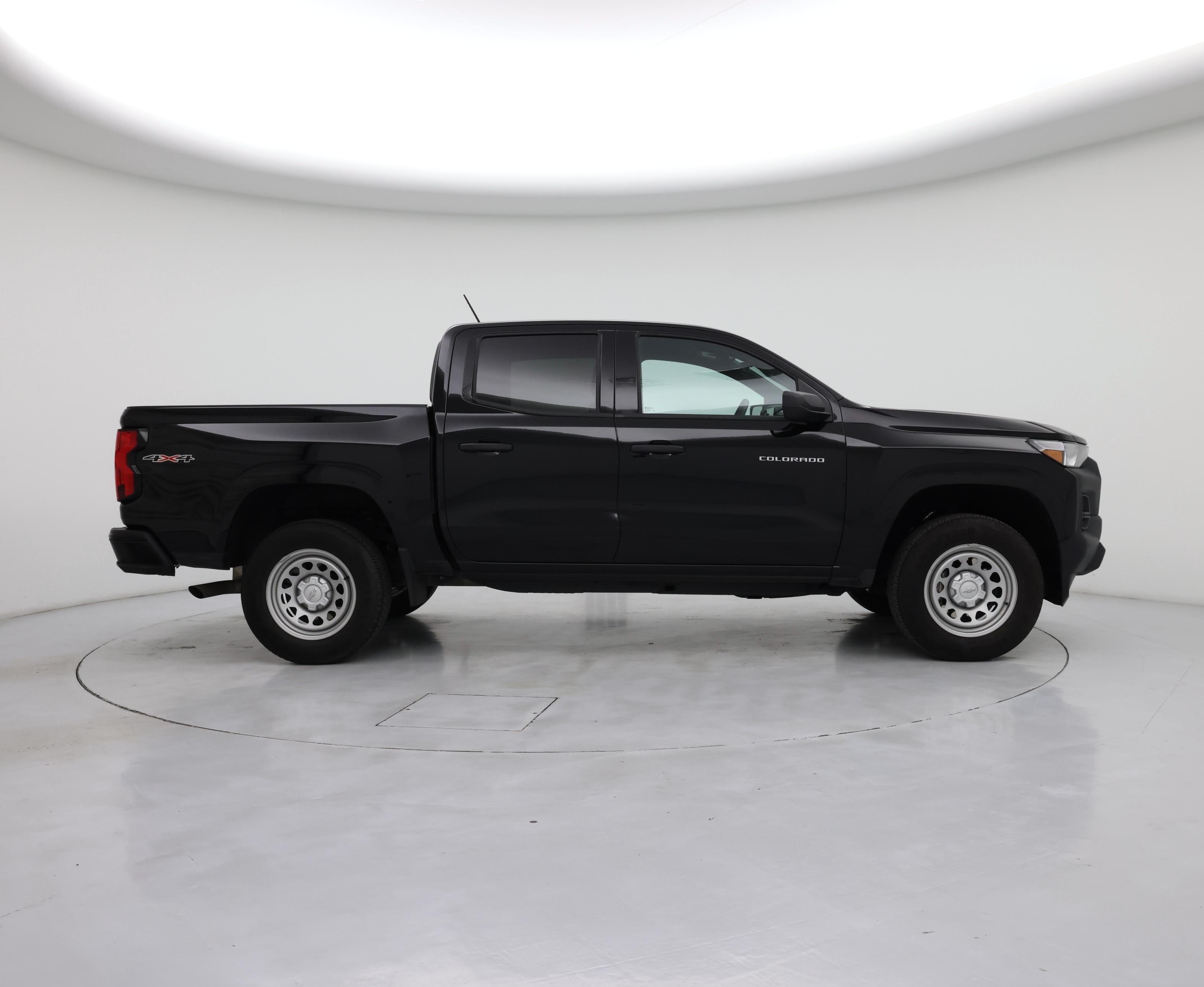 Thumbnail: 2024 Chevrolet Colorado - 7