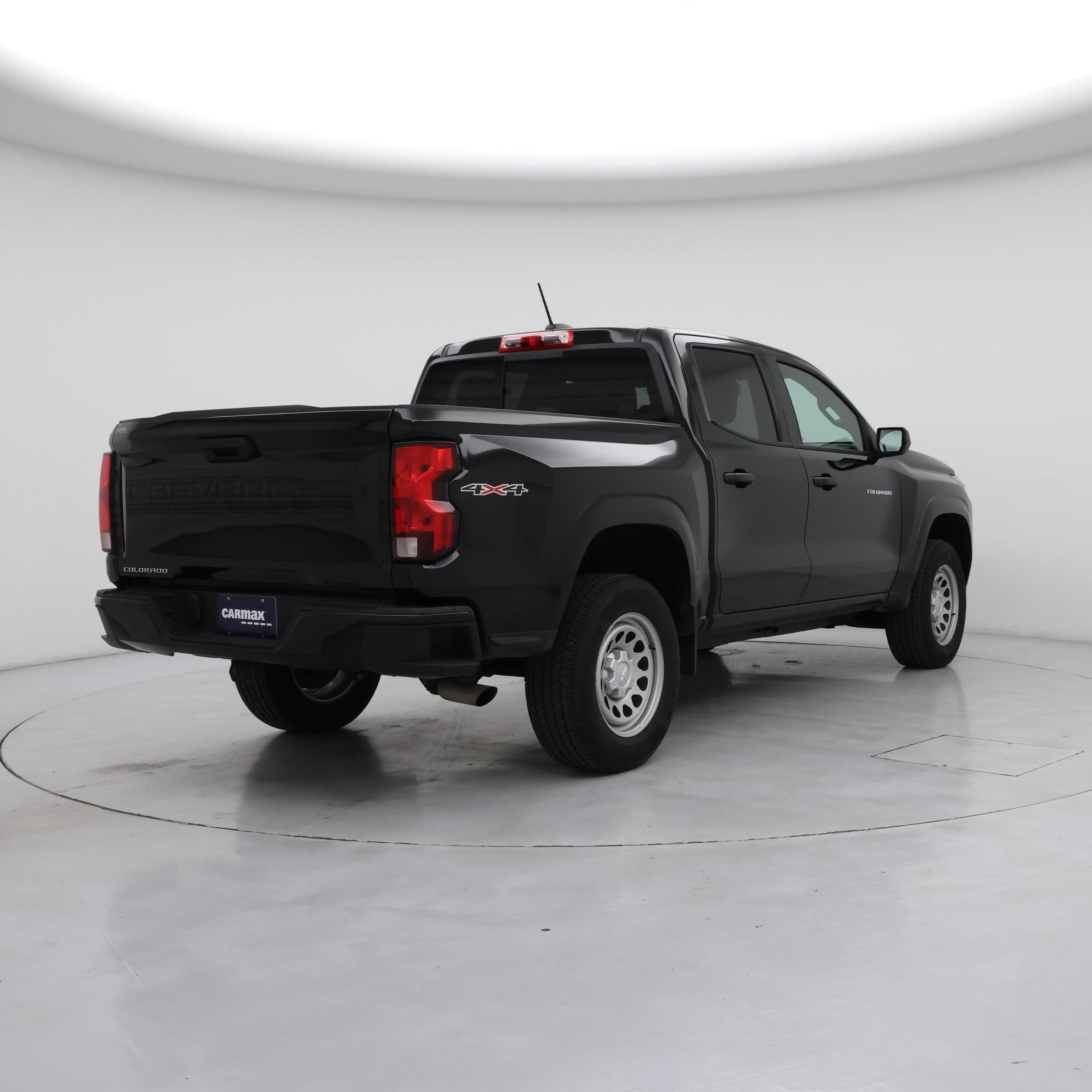 Thumbnail: 2024 Chevrolet Colorado - 8