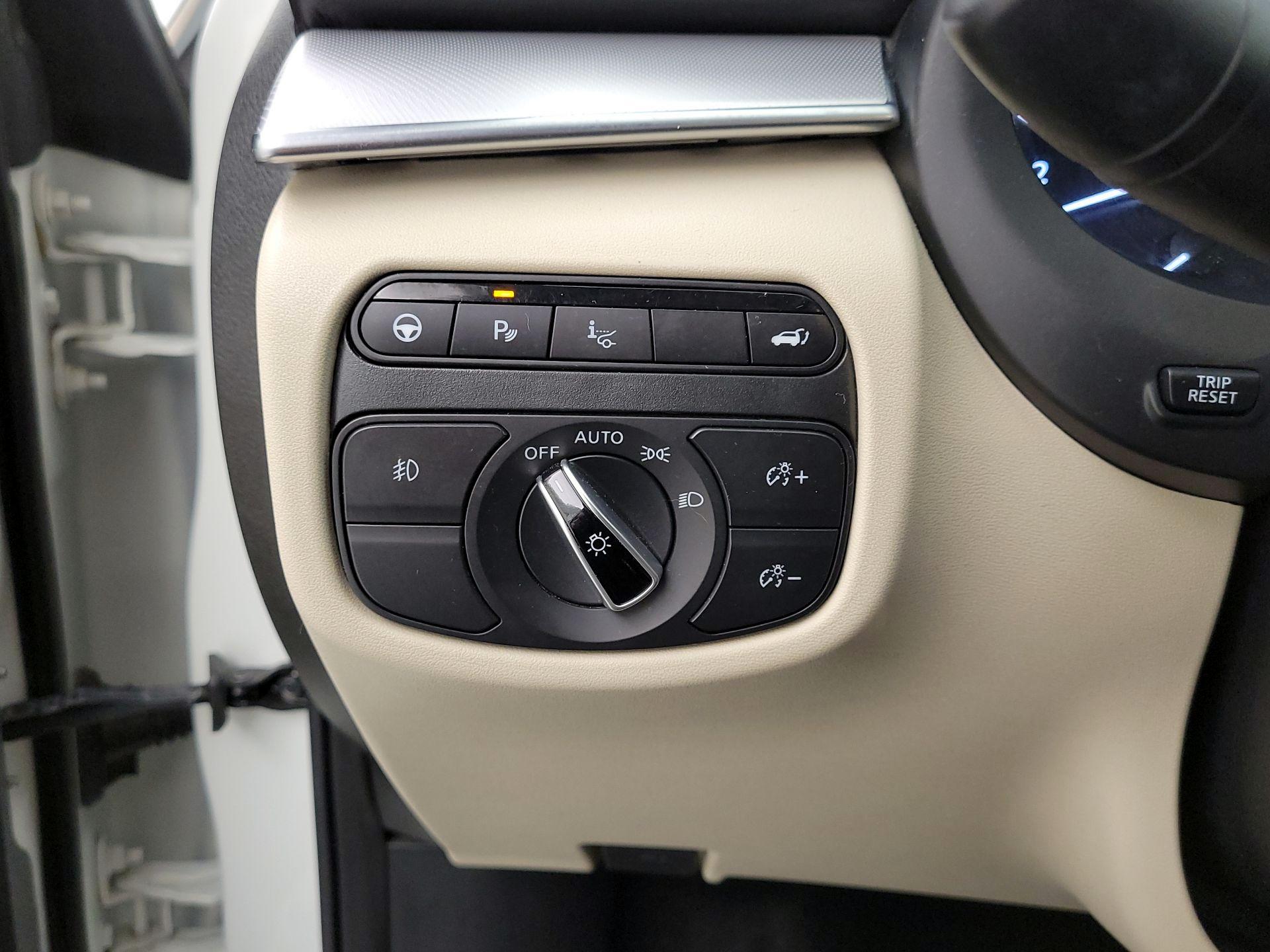 Thumbnail: 2021 INFINITI QX50 - 13