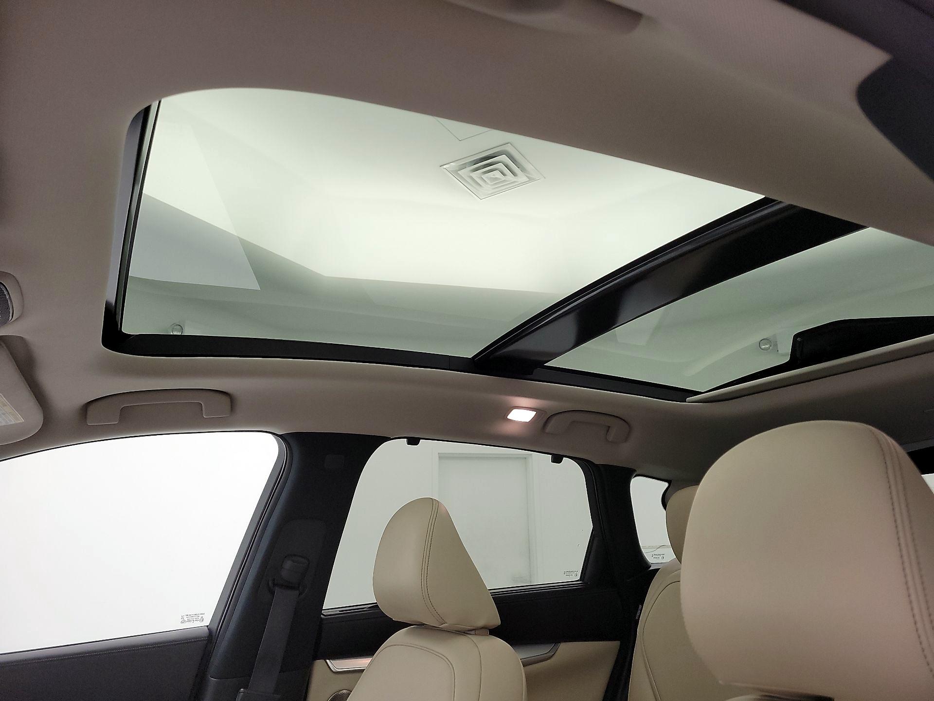 Thumbnail: 2021 INFINITI QX50 - 20