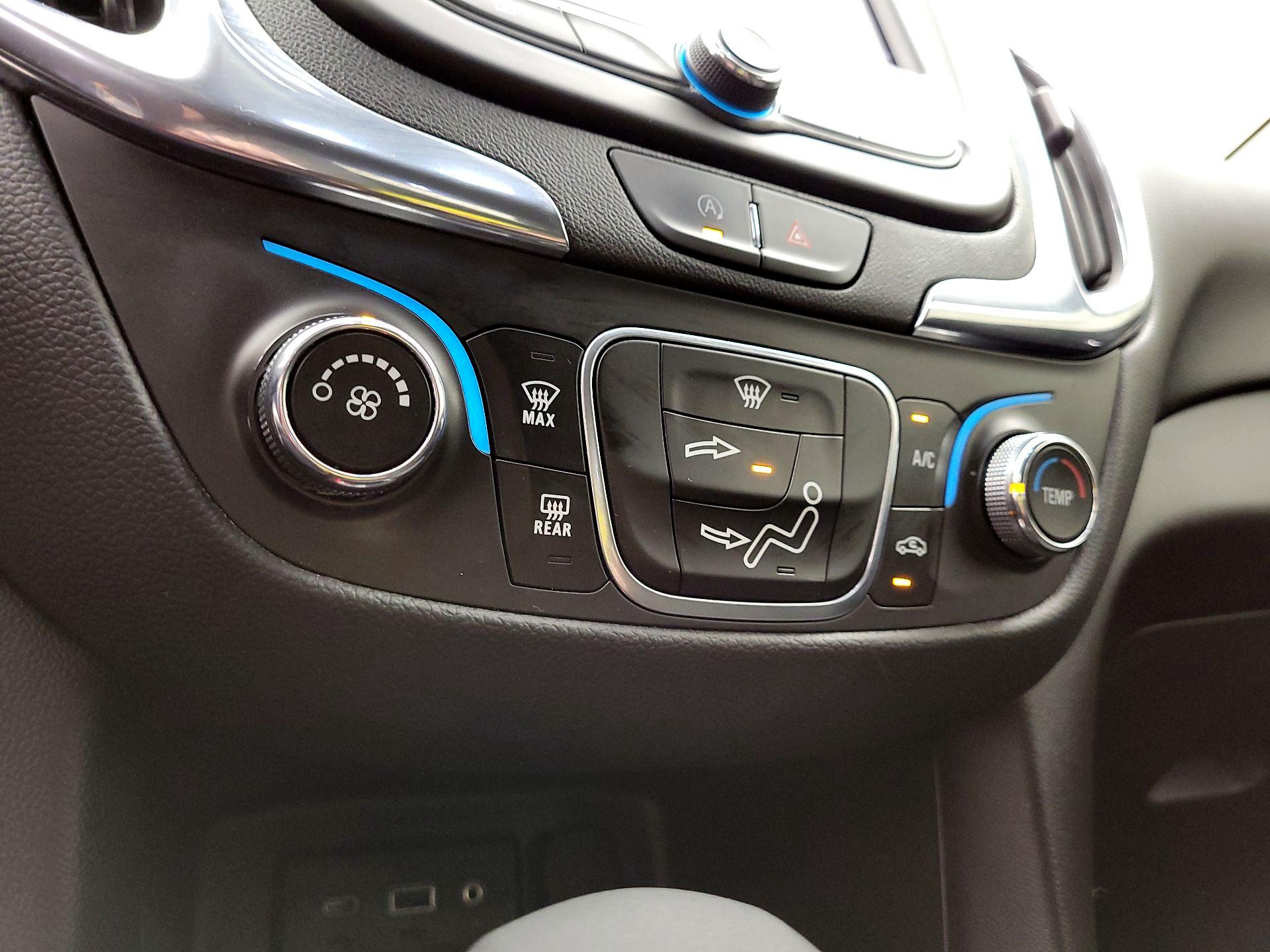 Thumbnail: 2023 Chevrolet Equinox - 16