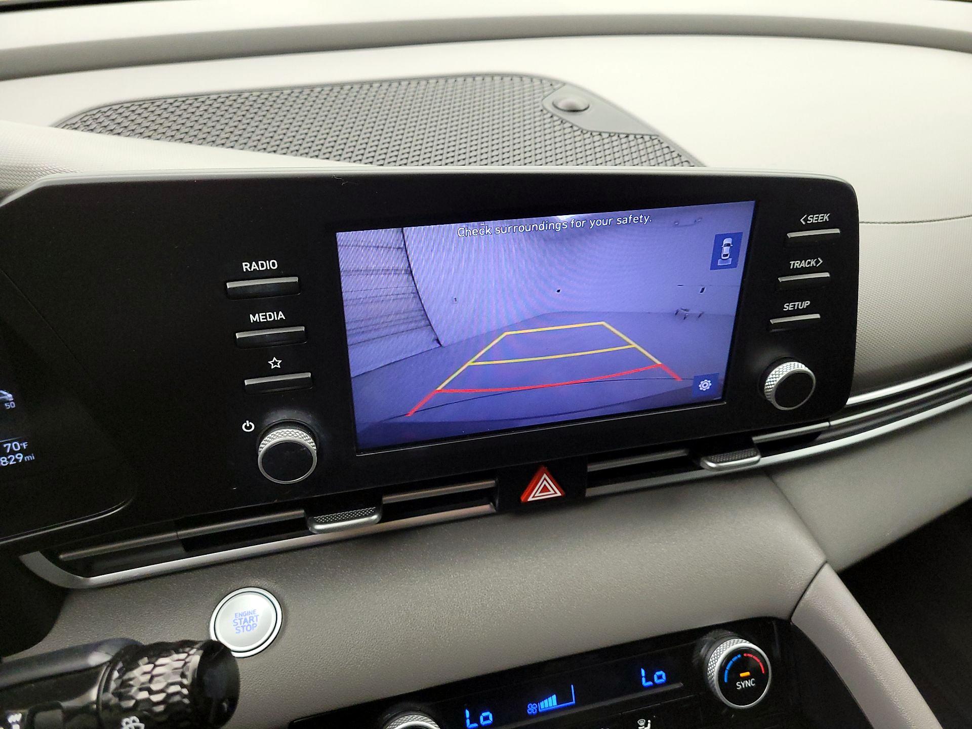 Thumbnail: 2021 Hyundai Elantra - 14