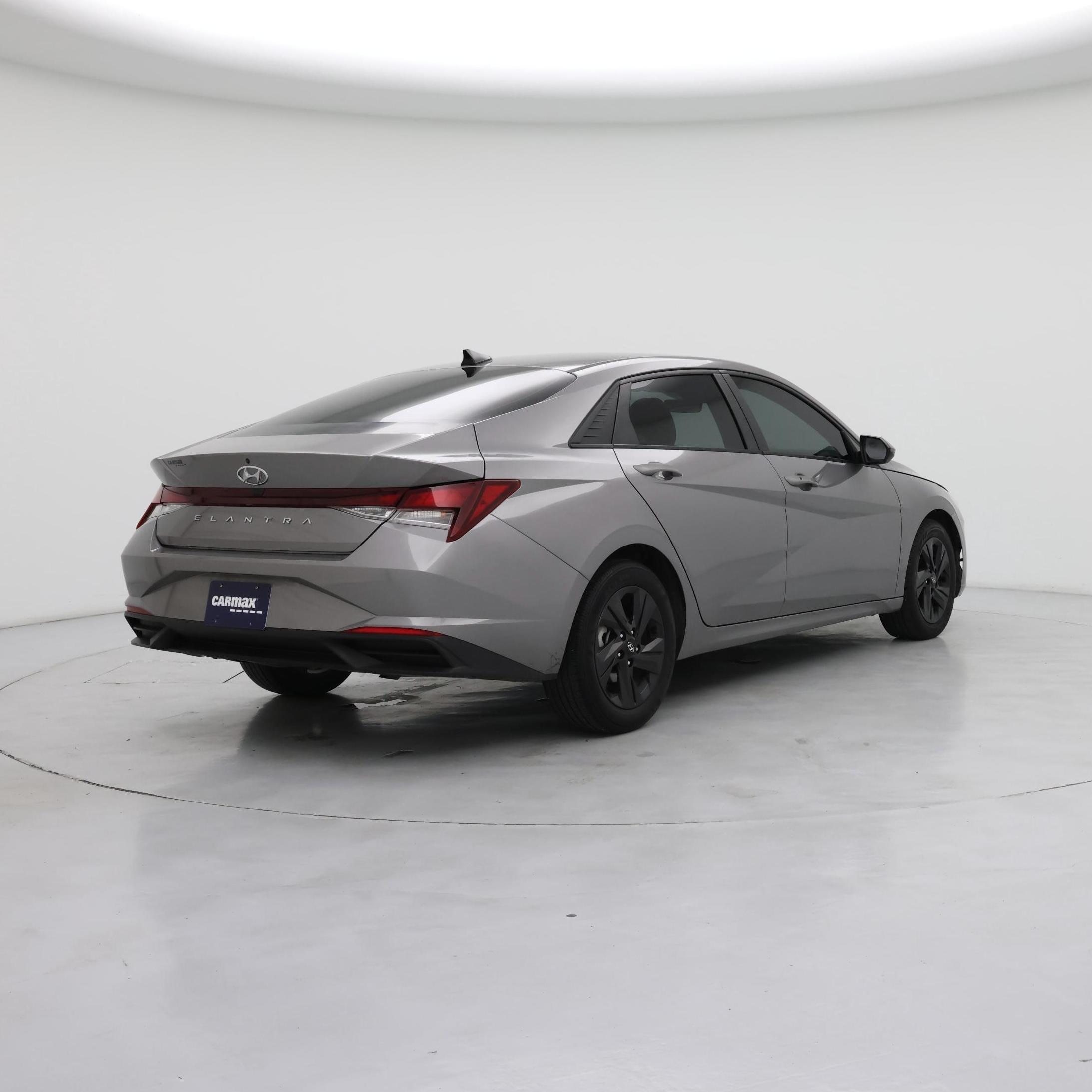 Thumbnail: 2021 Hyundai Elantra - 8