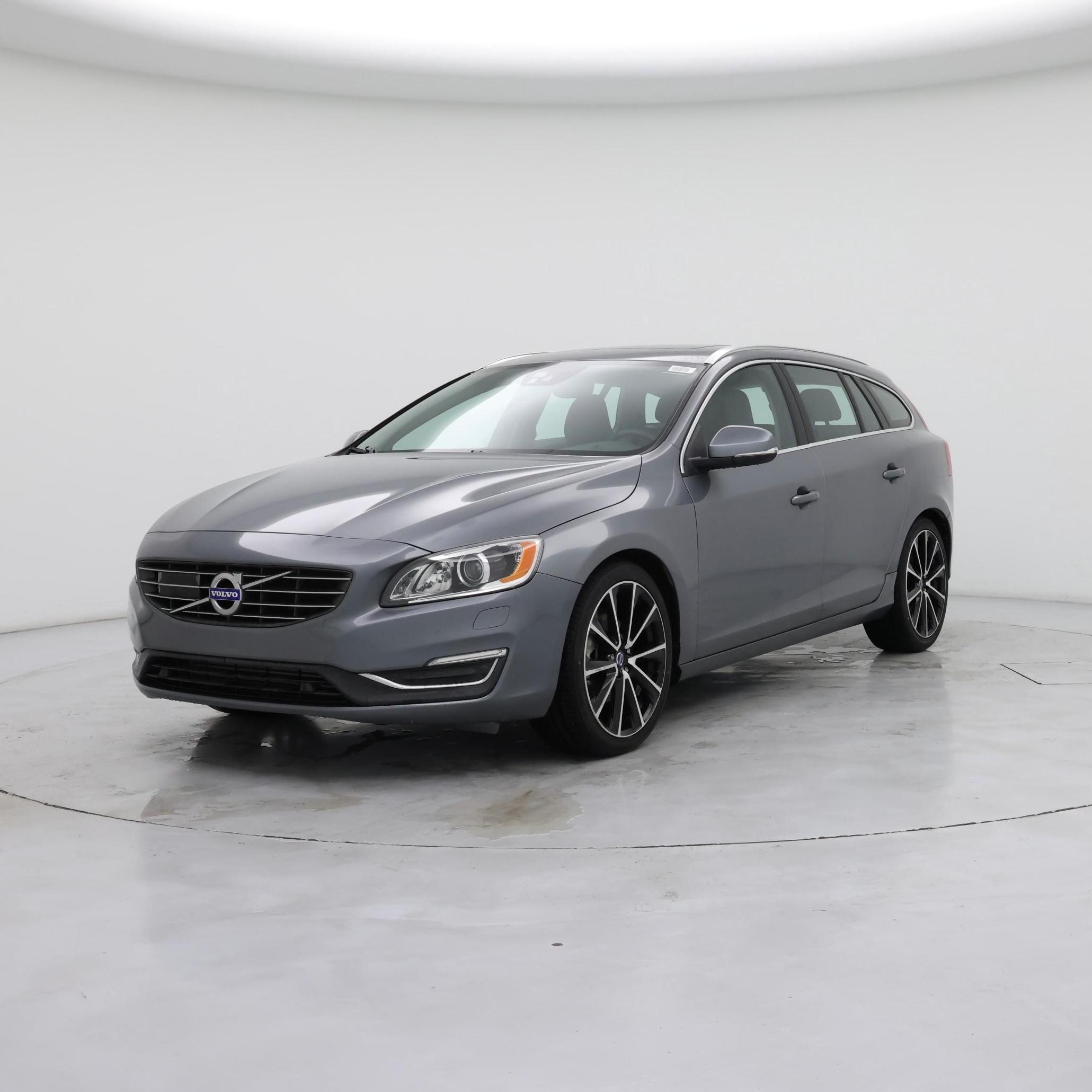Thumbnail: 2016 Volvo V60 - 4