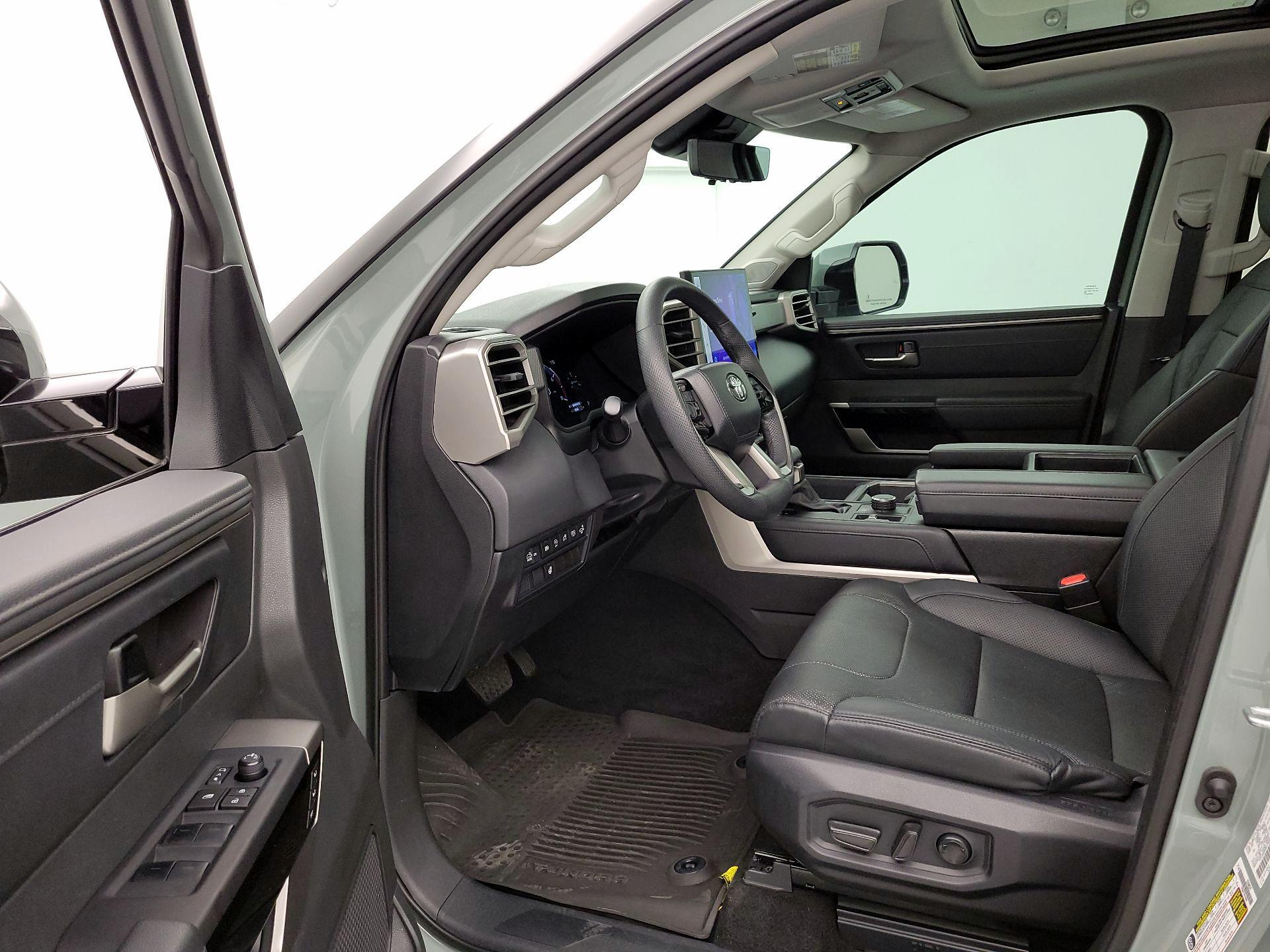 Thumbnail: 2024 Toyota Tundra - 11