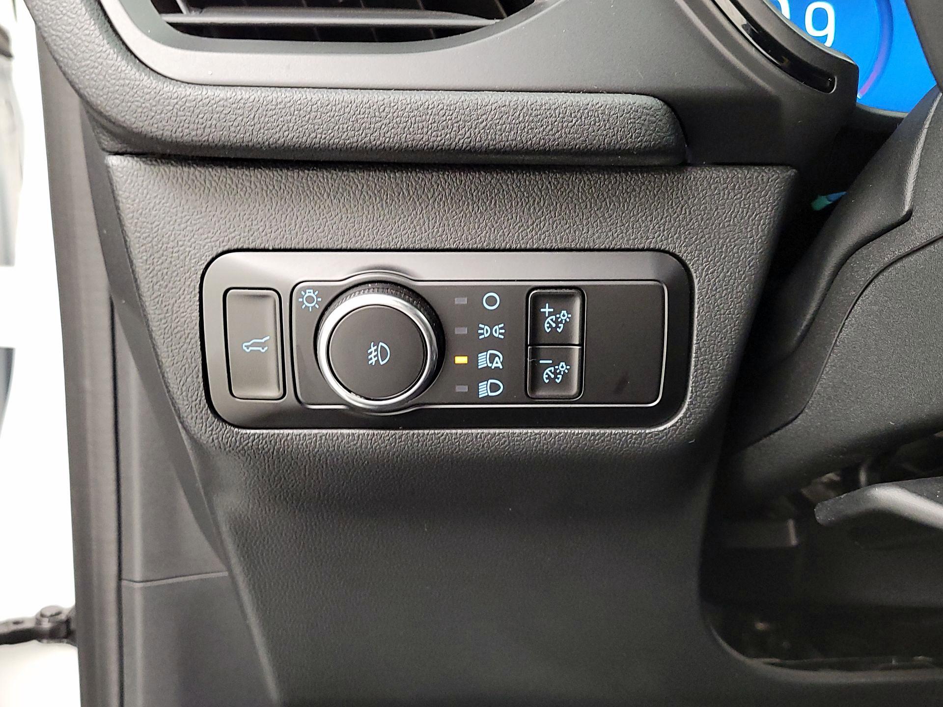 Thumbnail: 2023 Ford Escape - 13