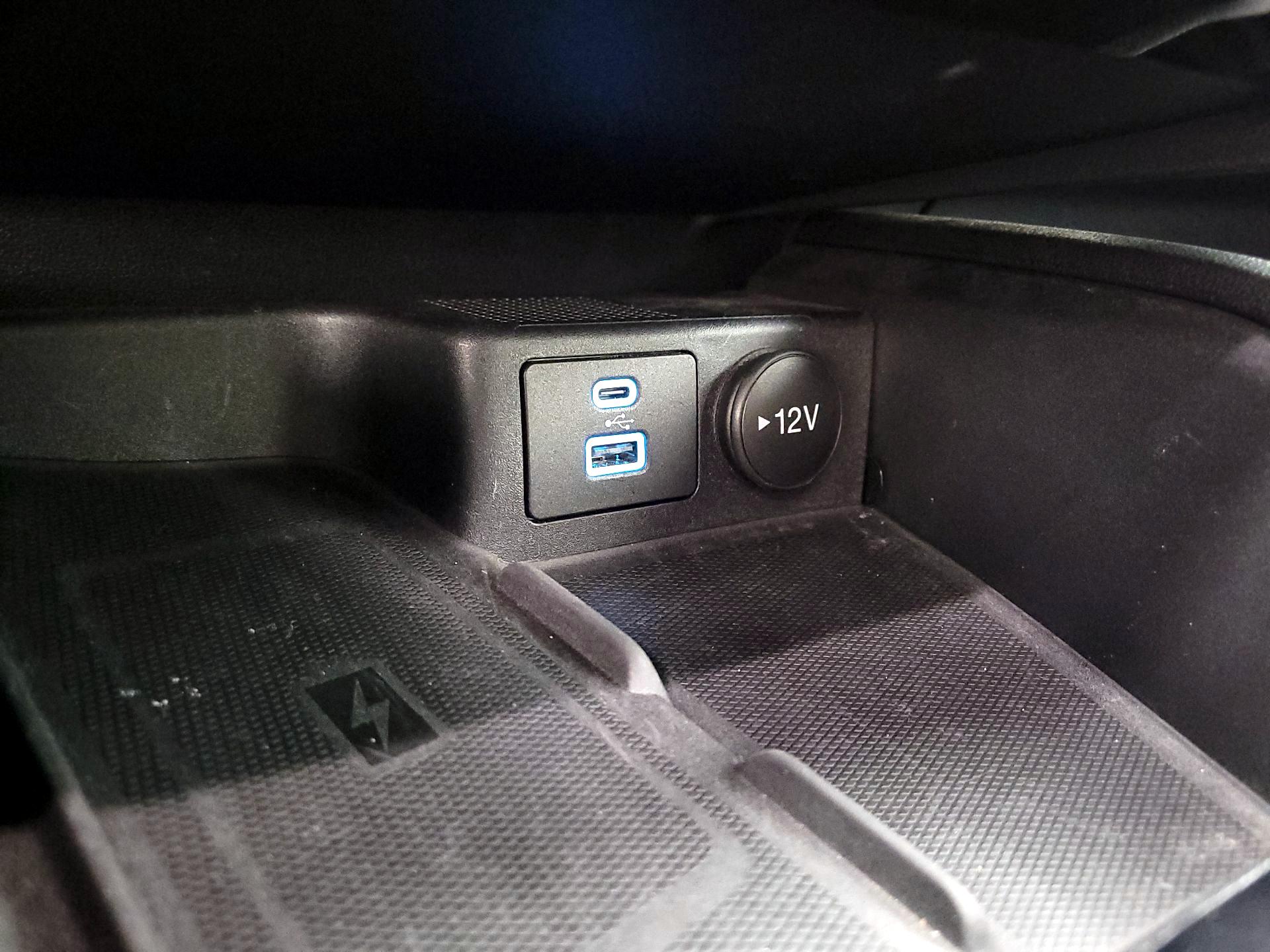 Thumbnail: 2023 Ford Escape - 19