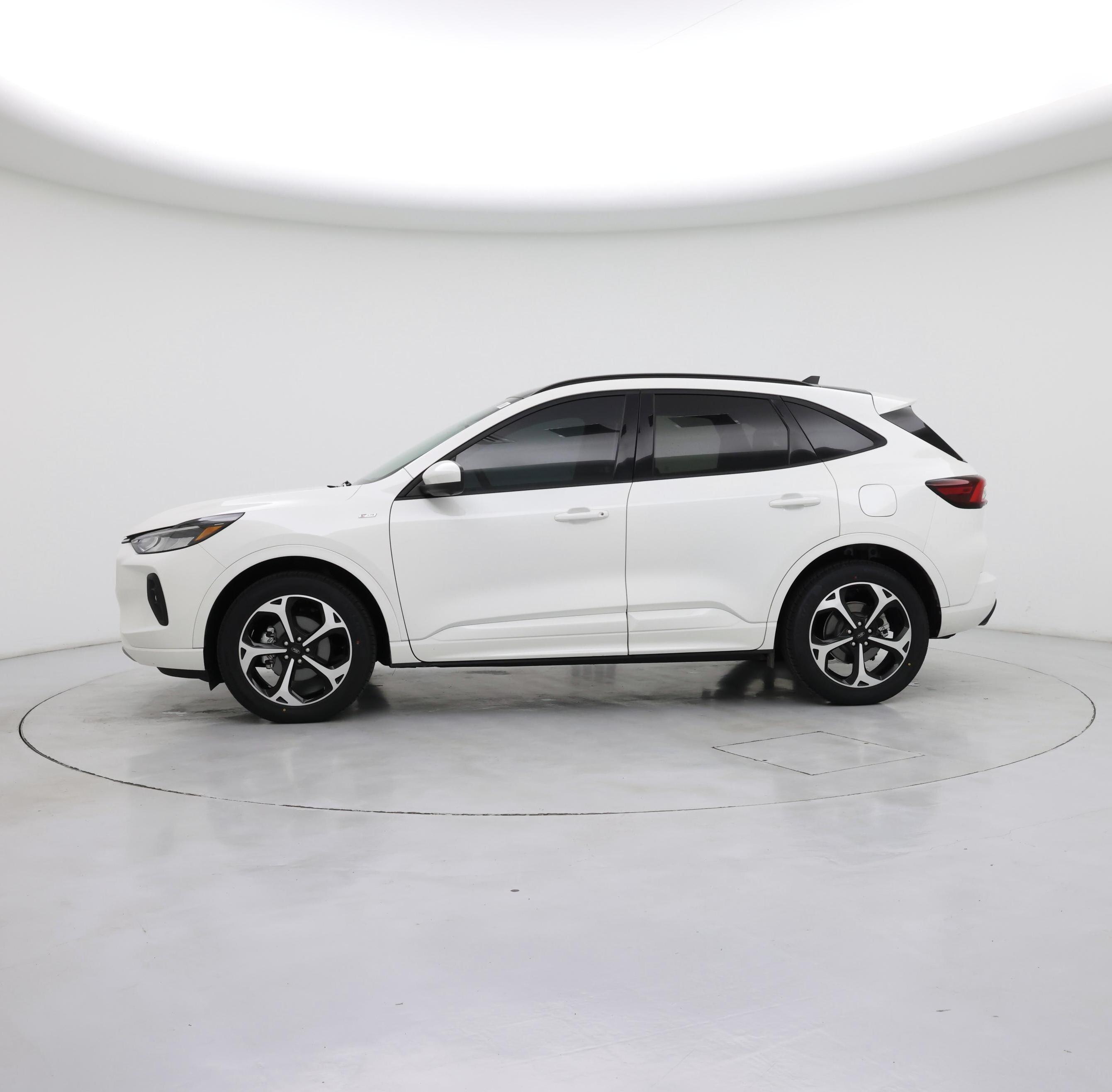 Thumbnail: 2023 Ford Escape - 3