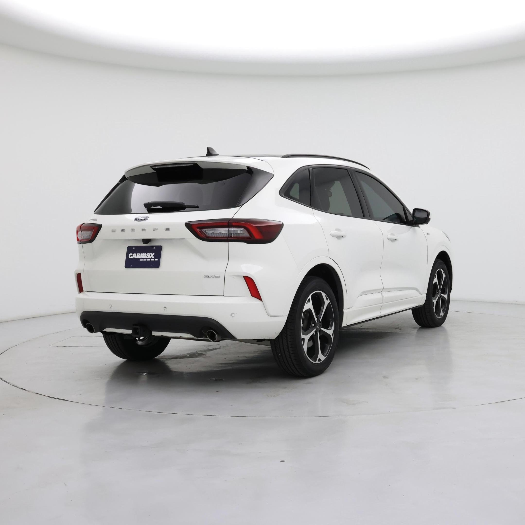 Thumbnail: 2023 Ford Escape - 8