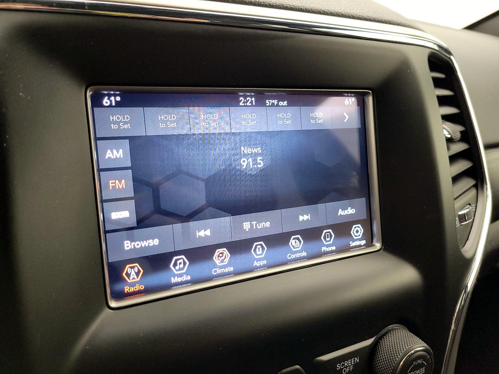 Thumbnail: 2021 Jeep Grand Cherokee - 15