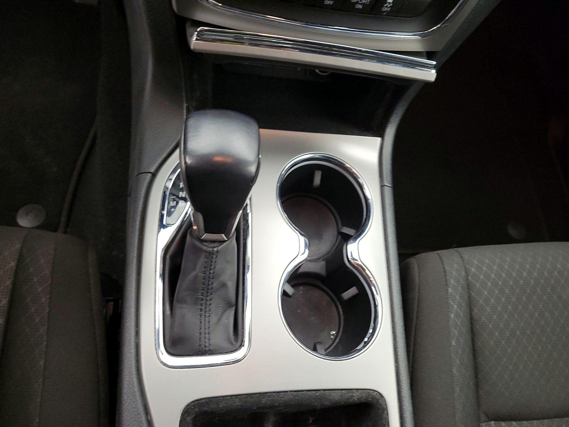 Thumbnail: 2021 Jeep Grand Cherokee - 17