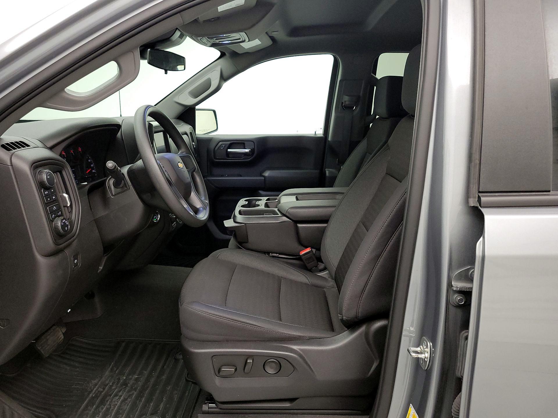 Thumbnail: 2025 Chevrolet Silverado 1500 - 11