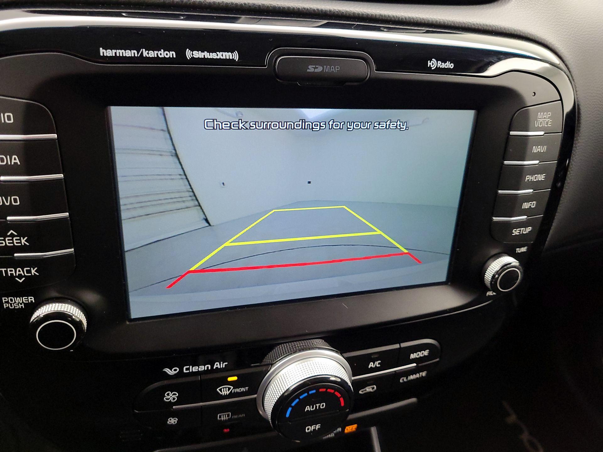 Thumbnail: 2017 Kia Soul - 15