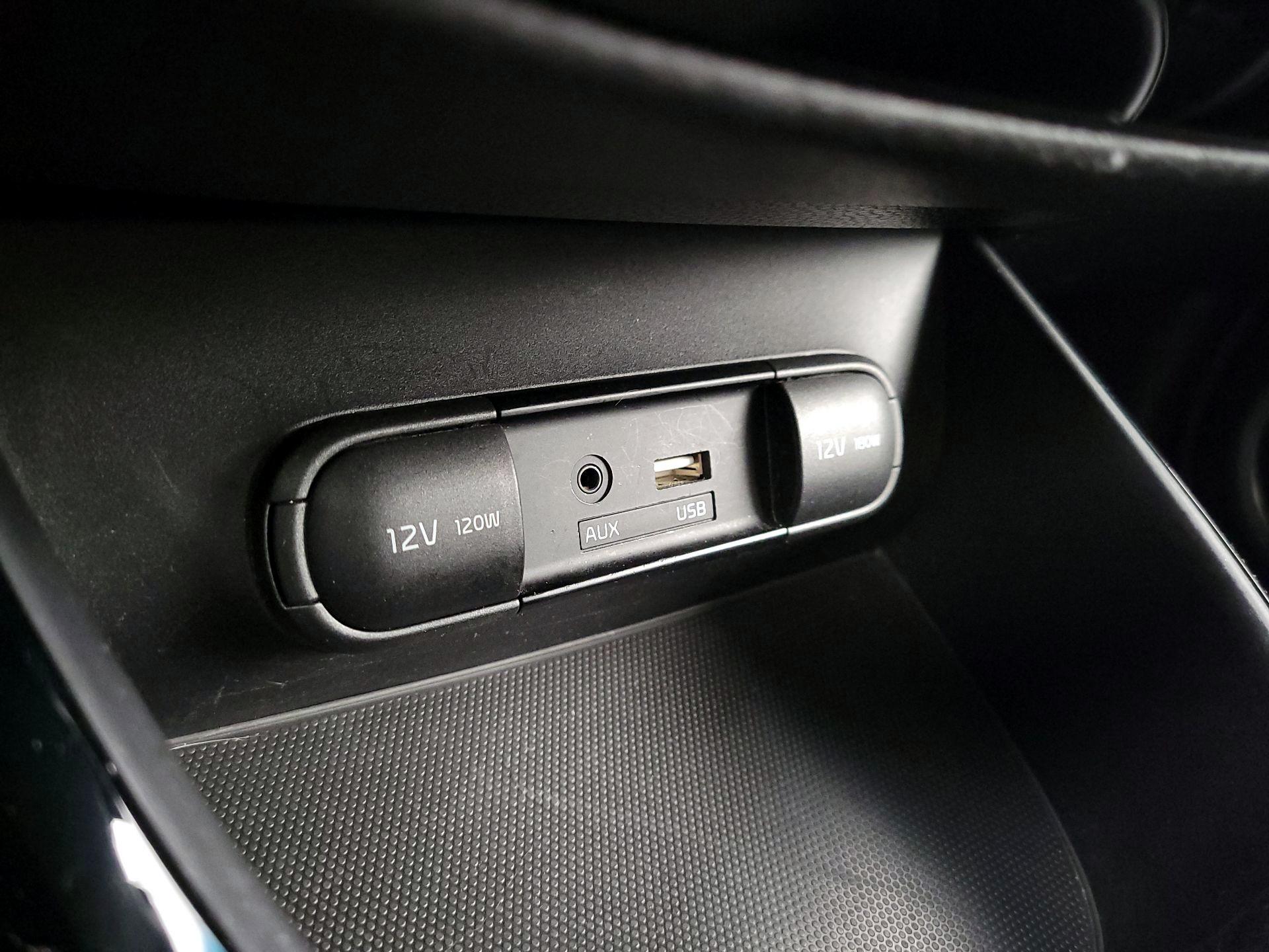 Thumbnail: 2017 Kia Soul - 19