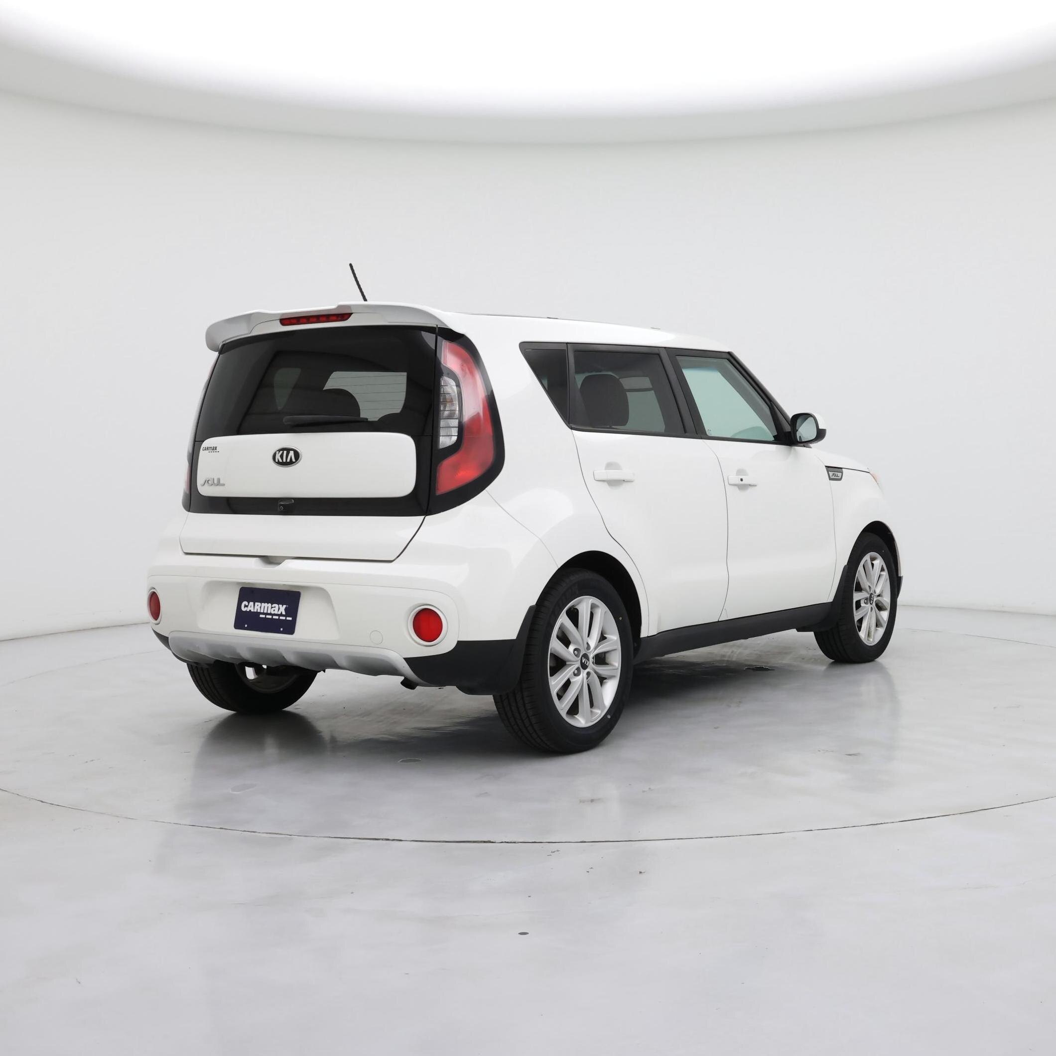 Thumbnail: 2017 Kia Soul - 8