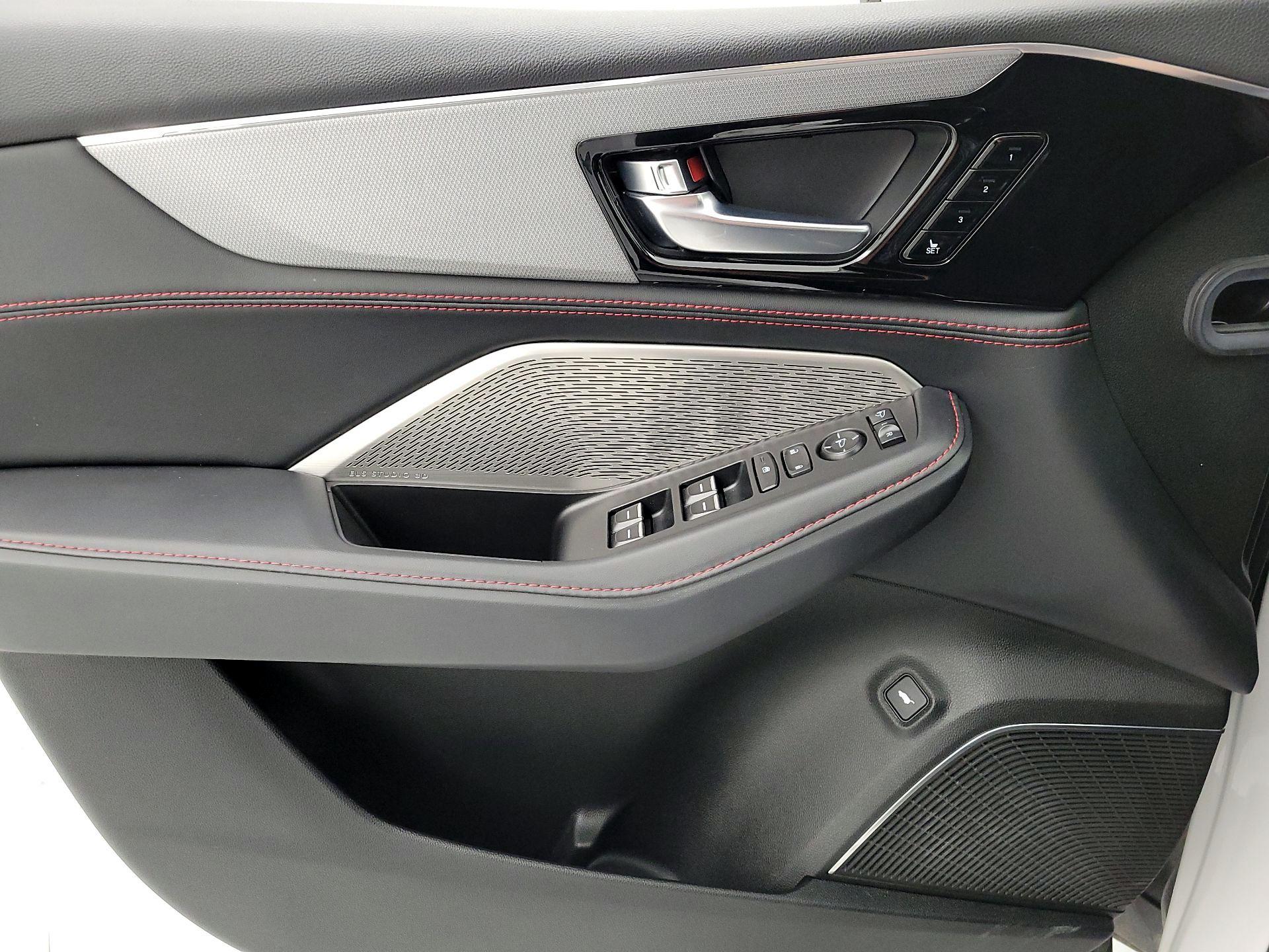 Thumbnail: 2023 Acura MDX - 12