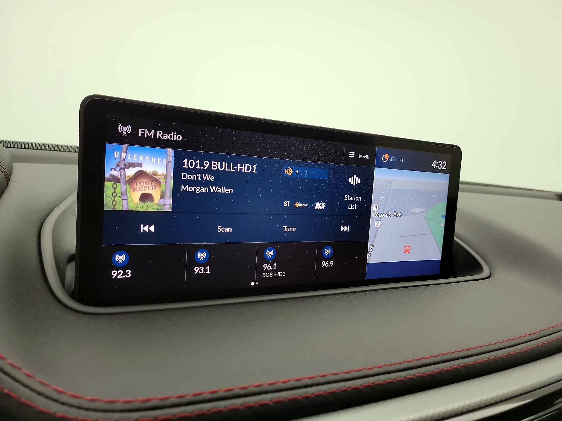 Thumbnail: 2023 Acura MDX - 16