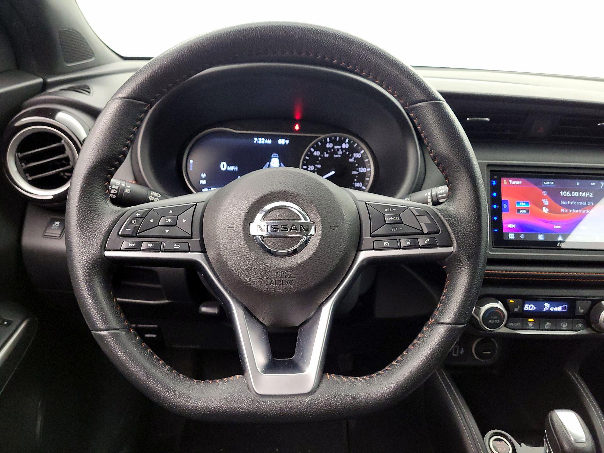 Thumbnail: 2019 Nissan Kicks - 10