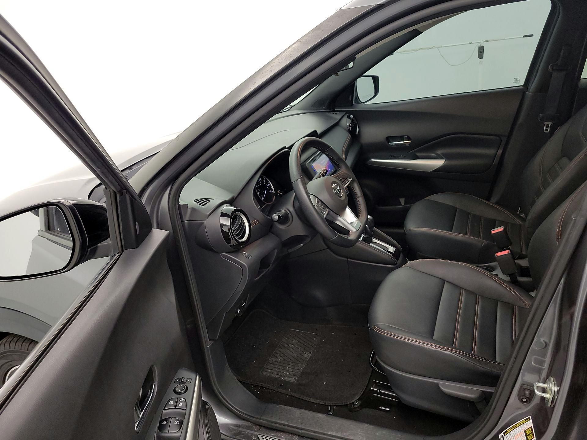 Thumbnail: 2019 Nissan Kicks - 11