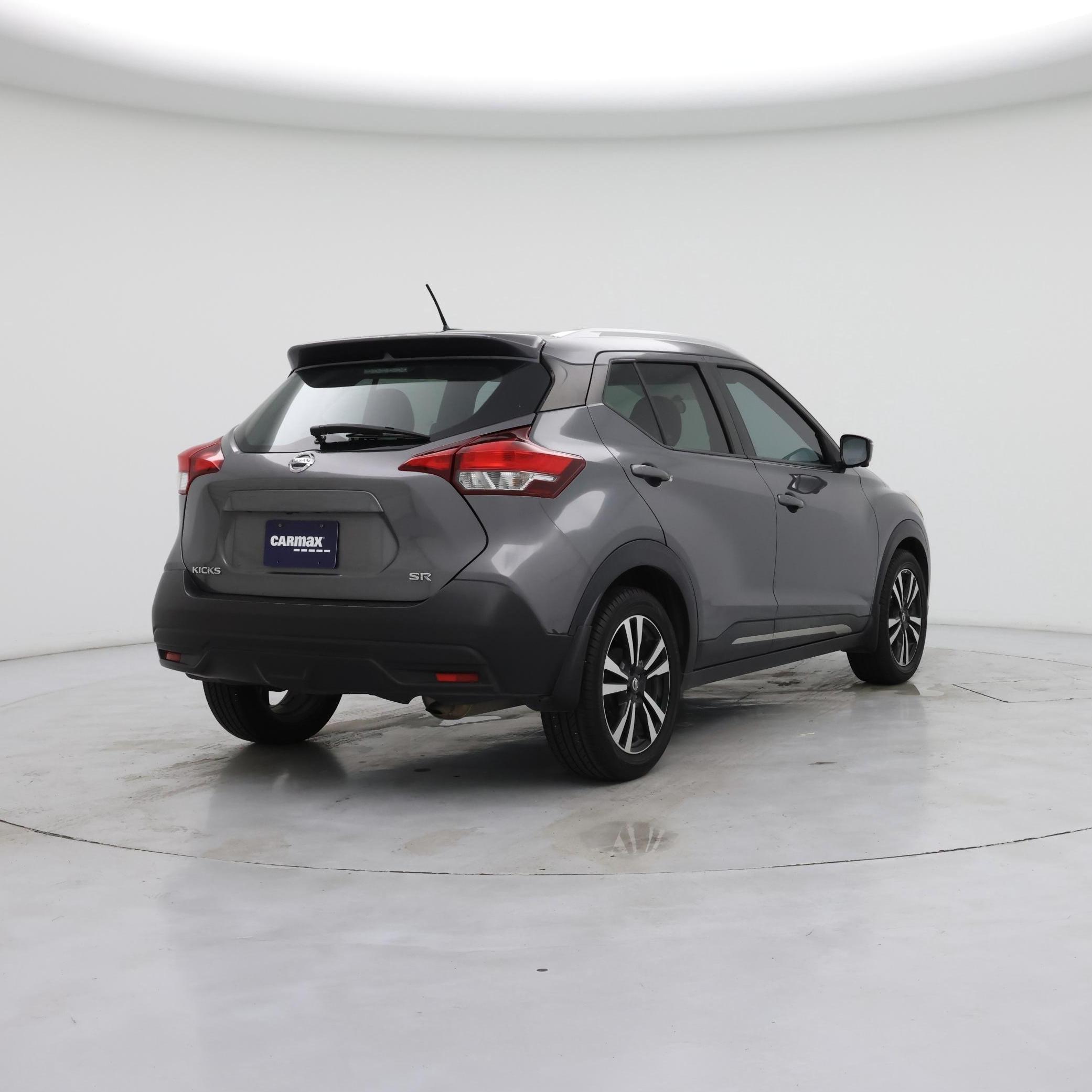 Thumbnail: 2019 Nissan Kicks - 8