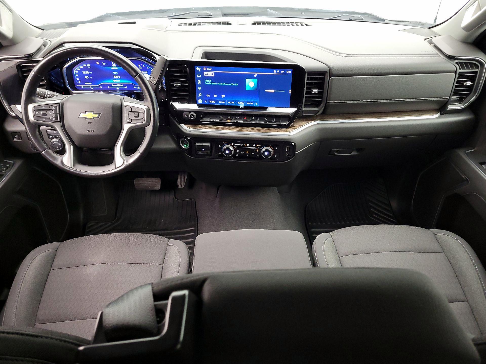 Thumbnail: 2022 Chevrolet Silverado 1500 - 9