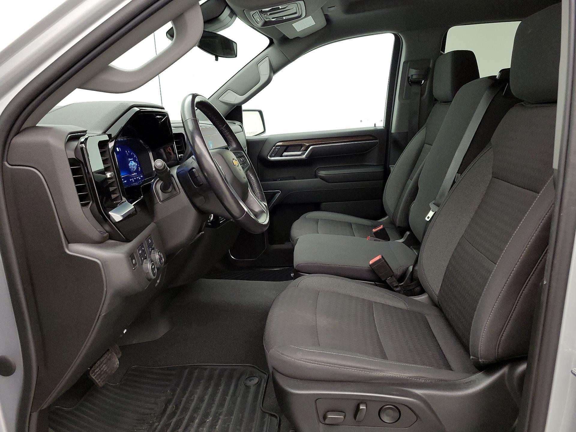 Thumbnail: 2022 Chevrolet Silverado 1500 - 11